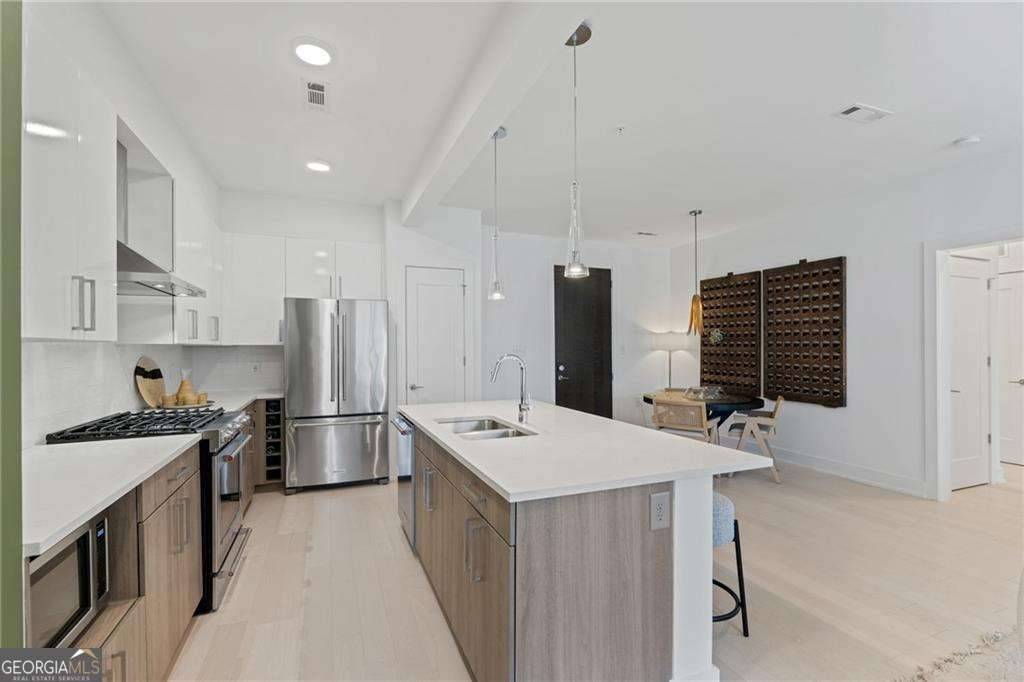 Atlanta, GA 30308,775 Juniper ST NE #212