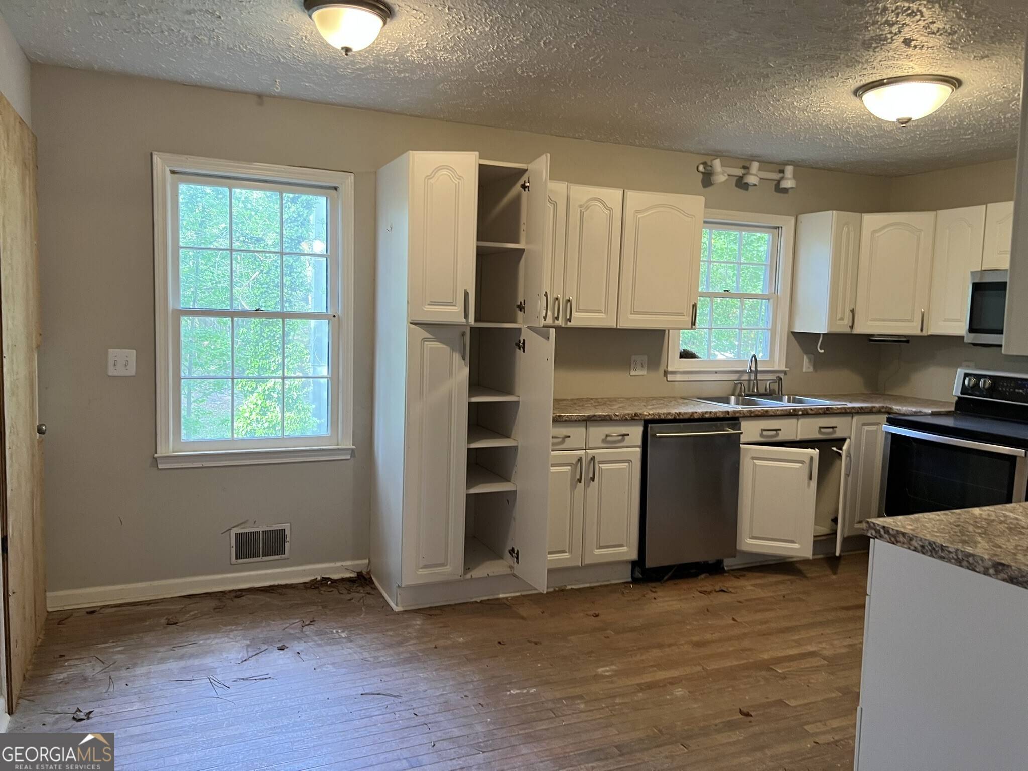 Marietta, GA 30064,1978 Winding Creek LN SW