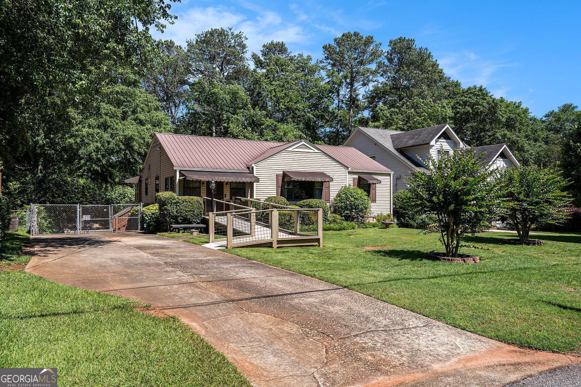 Decatur, GA 30030,437 Eastland DR