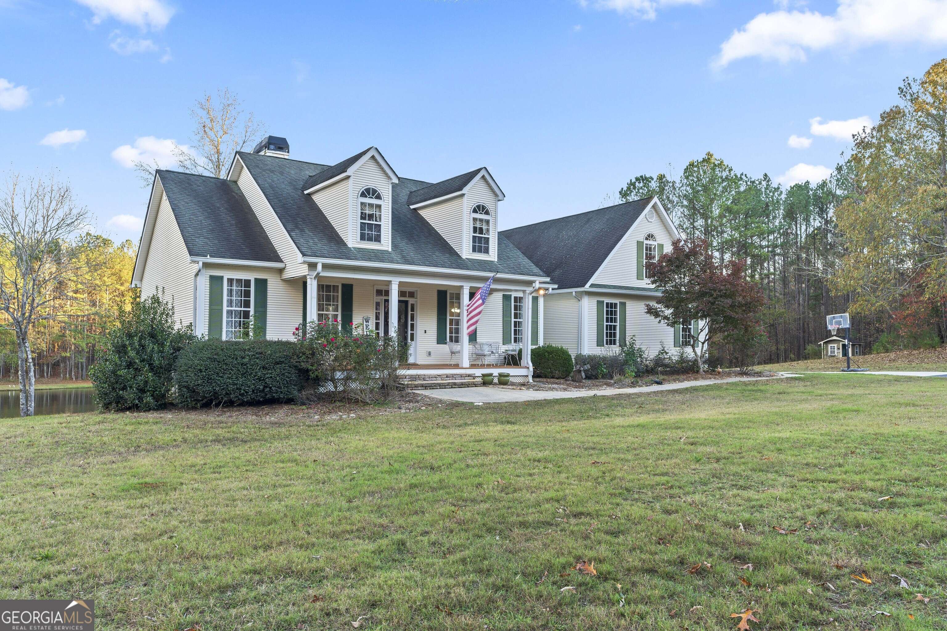 Newnan, GA 30263,572 Austin RD