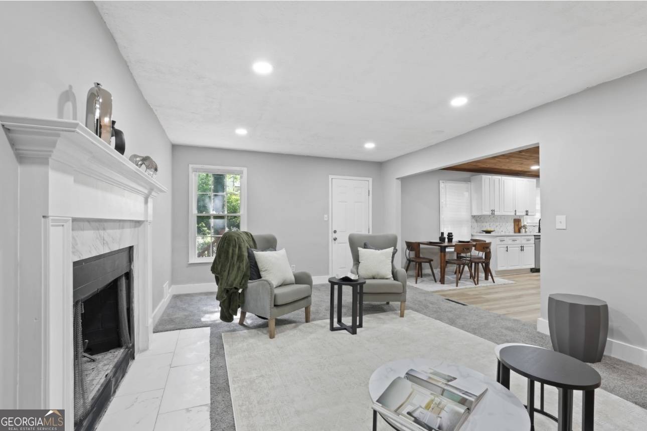 Stone Mountain, GA 30088,800 Post RD
