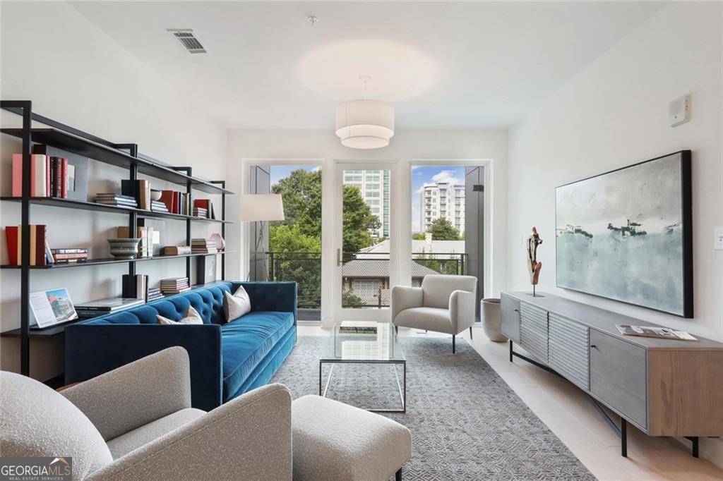 Atlanta, GA 30308,775 Juniper ST NE #405