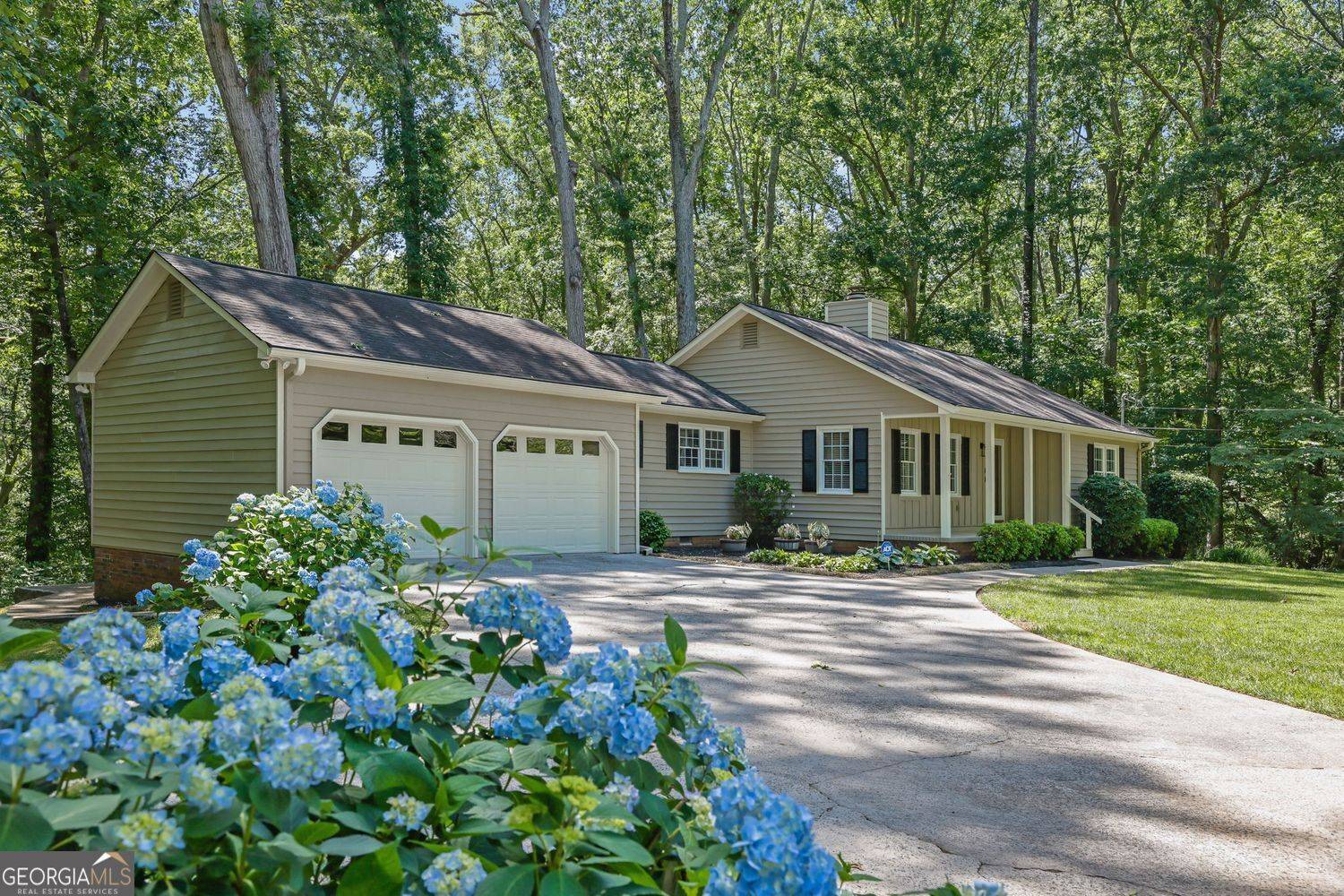 Kennesaw, GA 30152,4516 Creekwood CIR NW