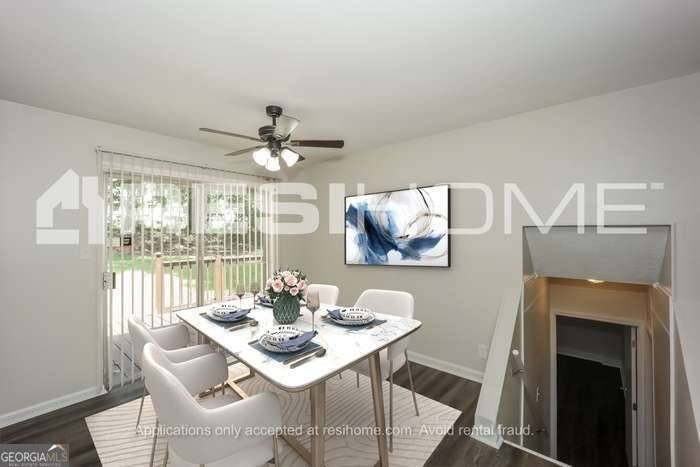Forest Park, GA 30297,6084 Hickory DR