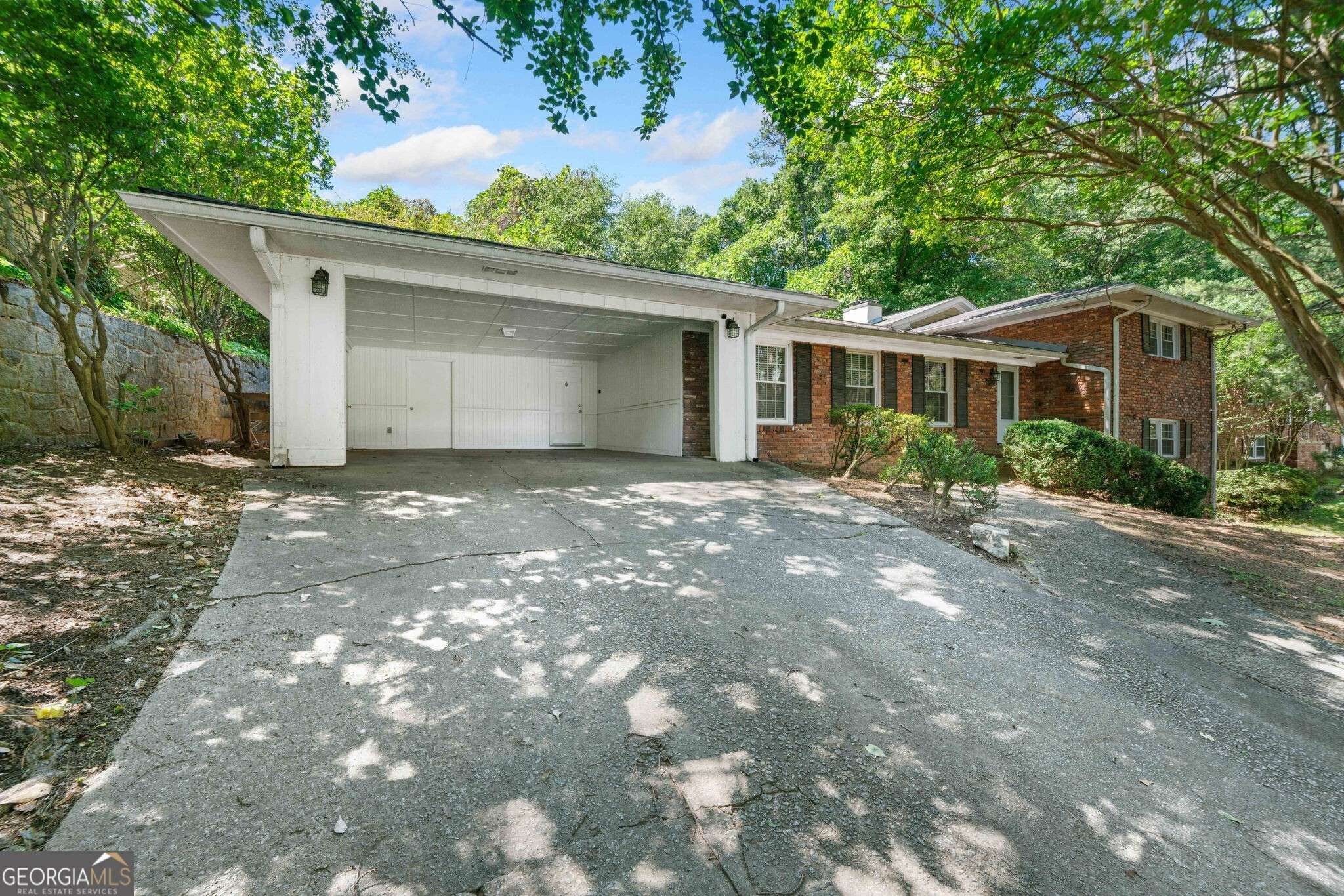 Atlanta, GA 30329,1425 Dalewood DR NE
