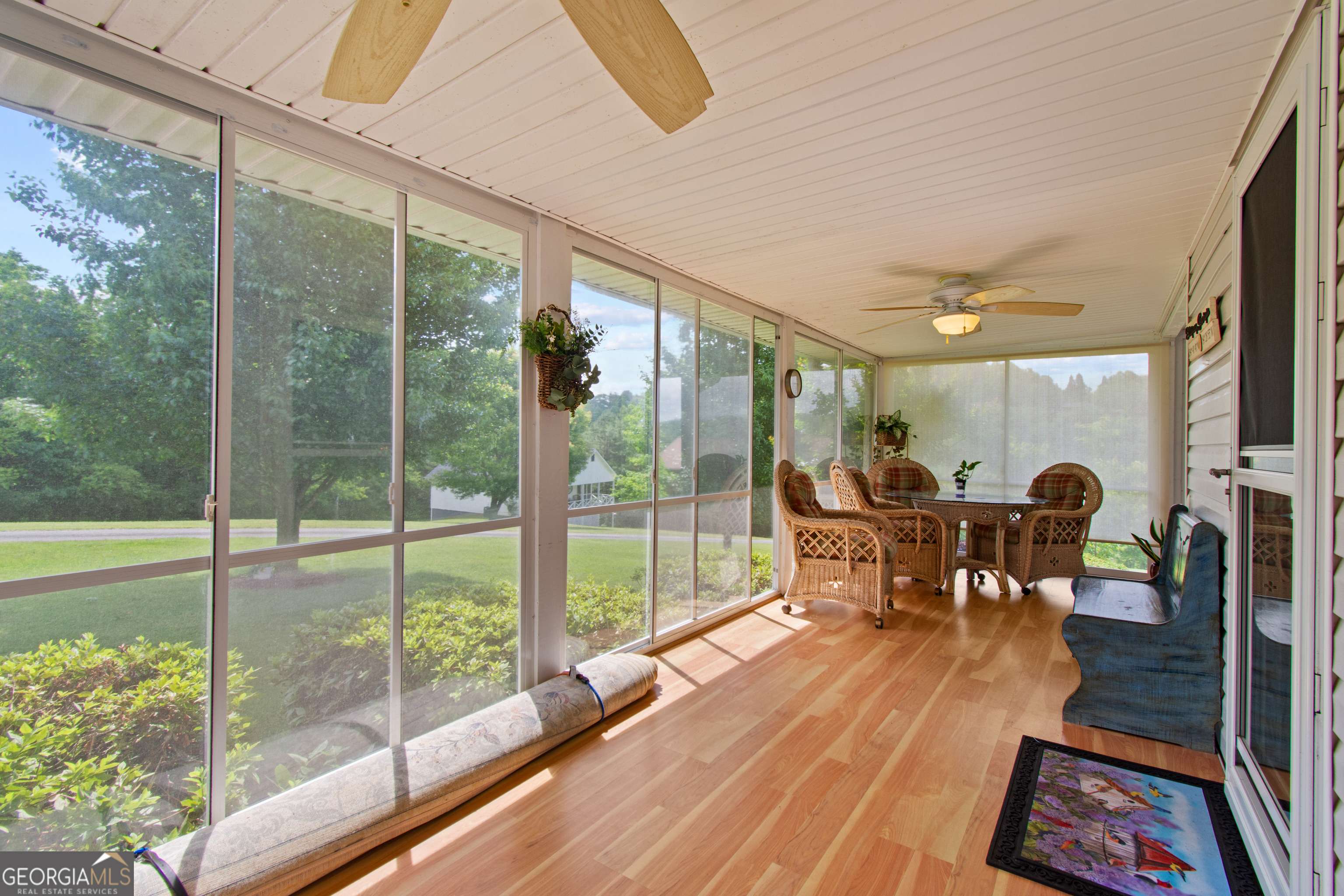 Ellijay, GA 30536,284 Riveredge DR
