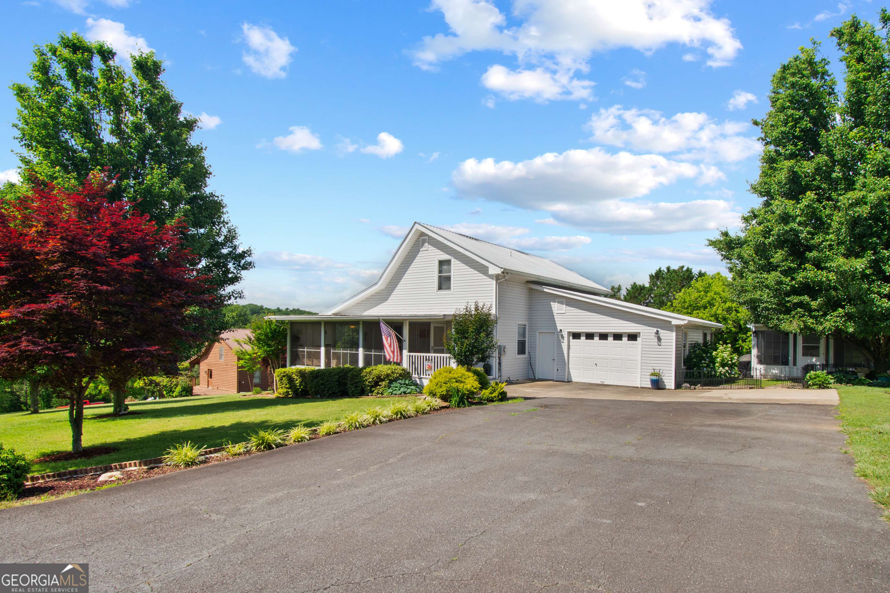 Ellijay, GA 30536,284 Riveredge DR