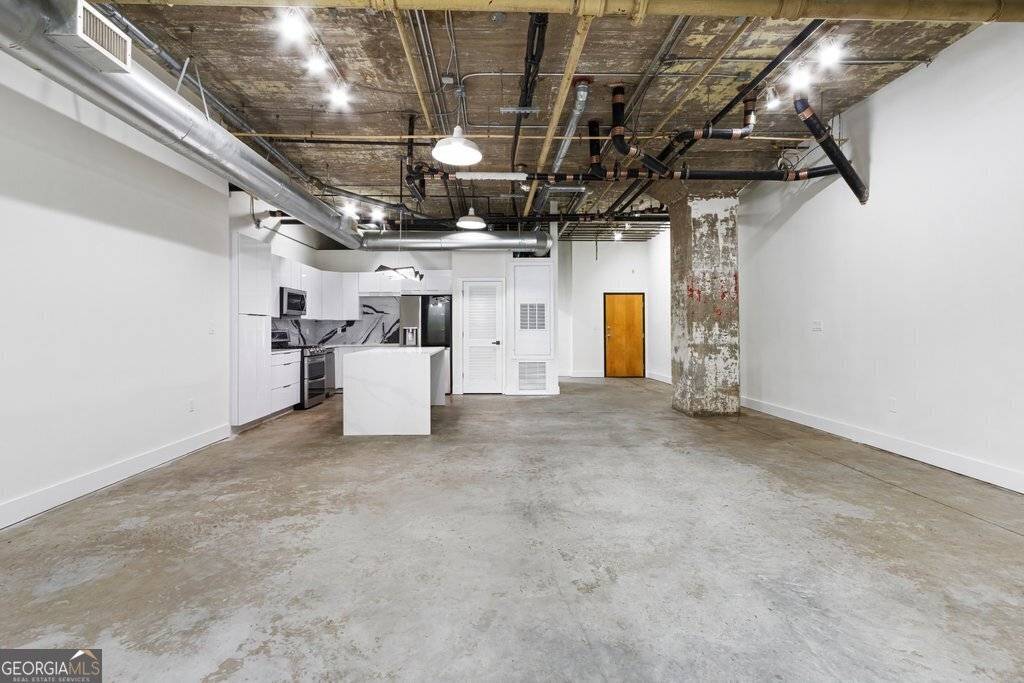 Atlanta, GA 30303,505 Whitehall ST SW #102