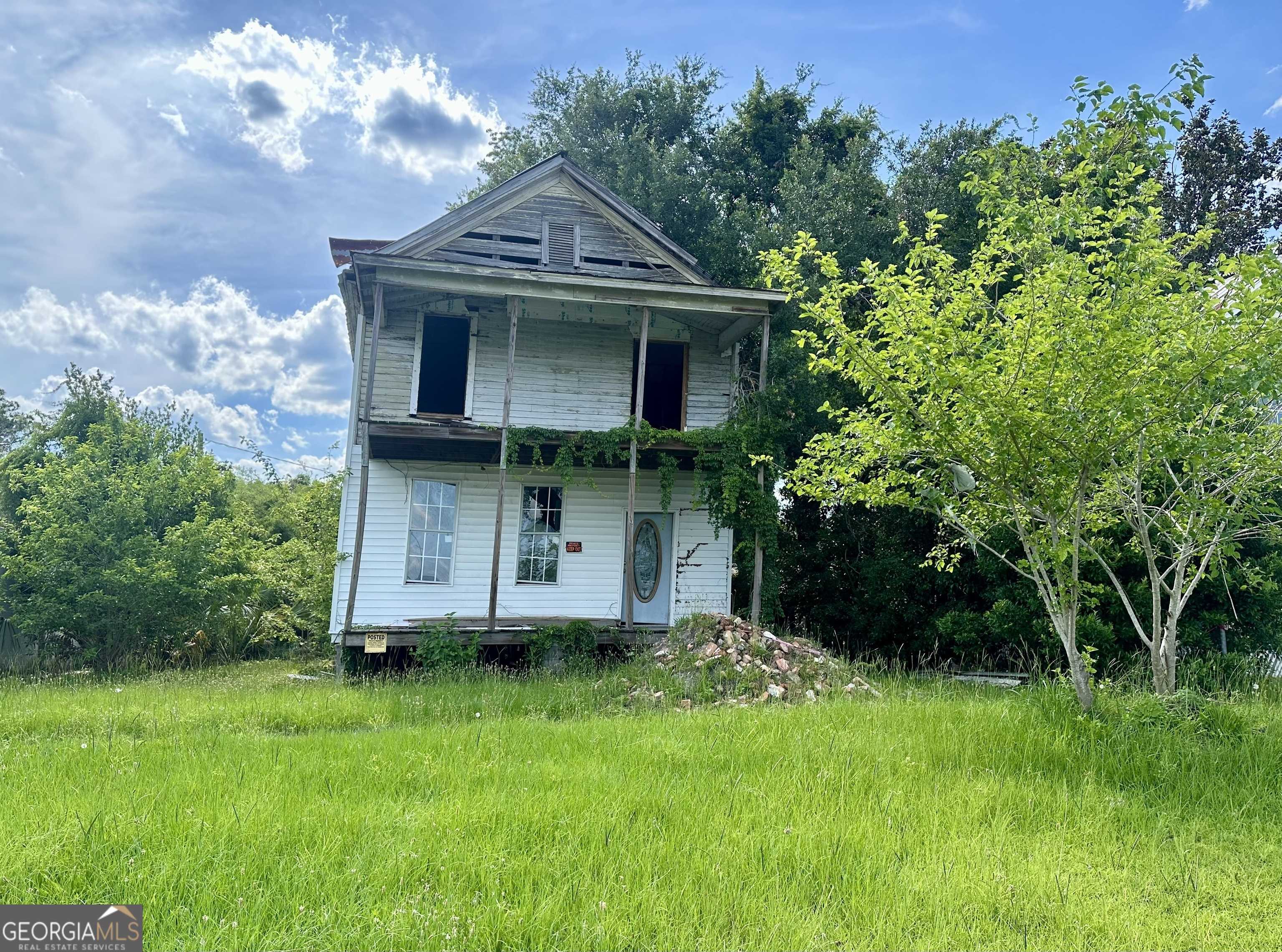 Waycross, GA 31501,625 Remshart ST