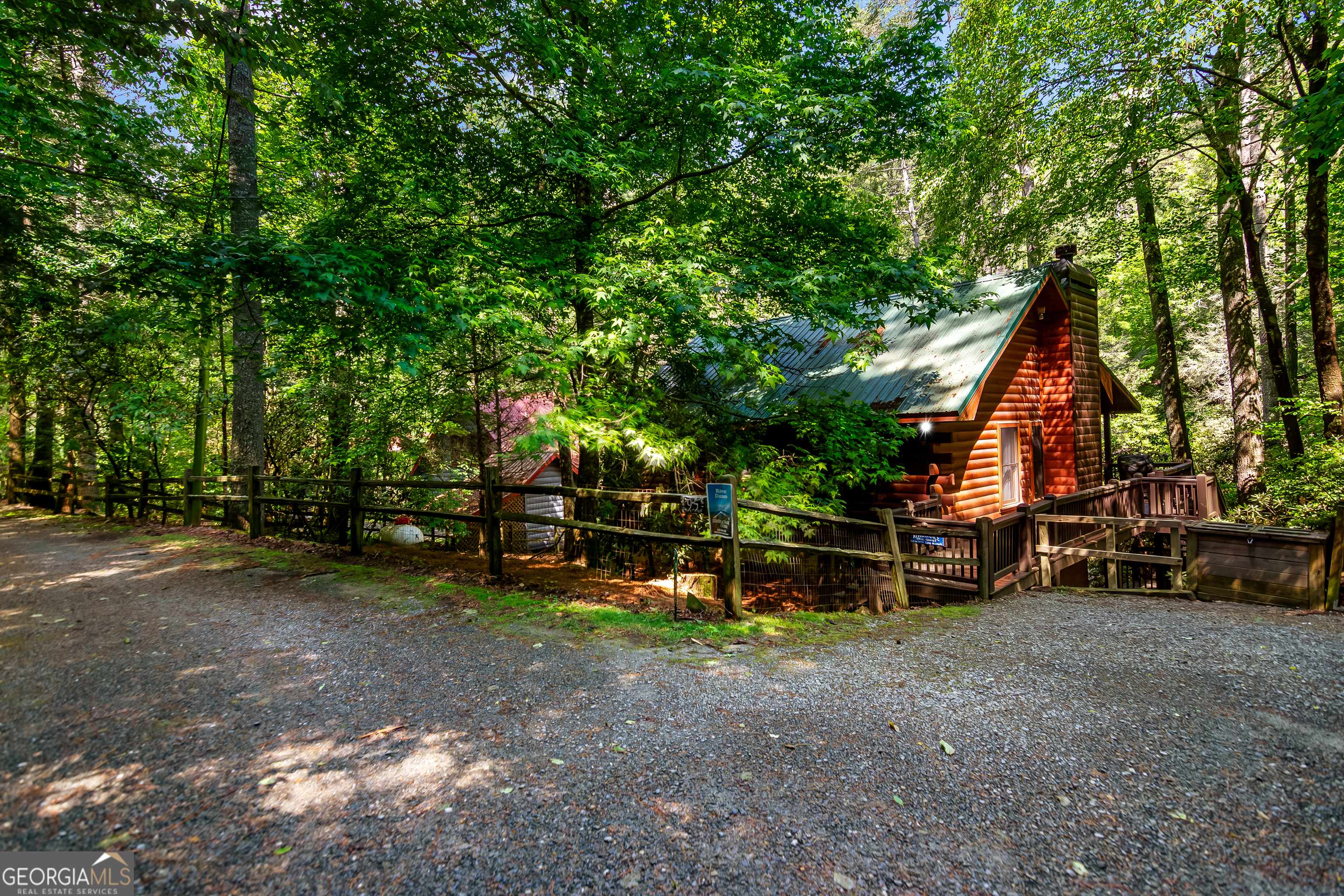 Ellijay, GA 30540,95 Riverbend CT