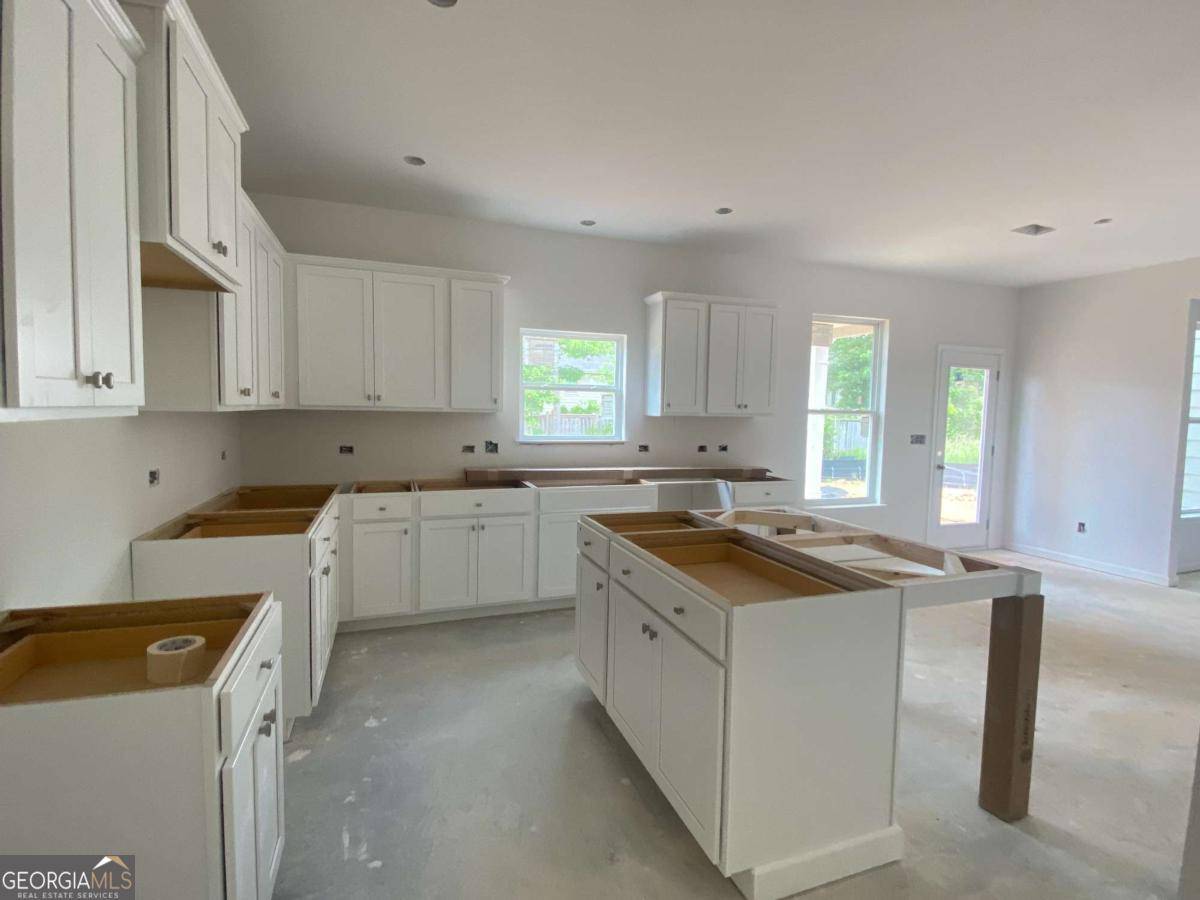 Adairsville, GA 30103,23 Madison LN