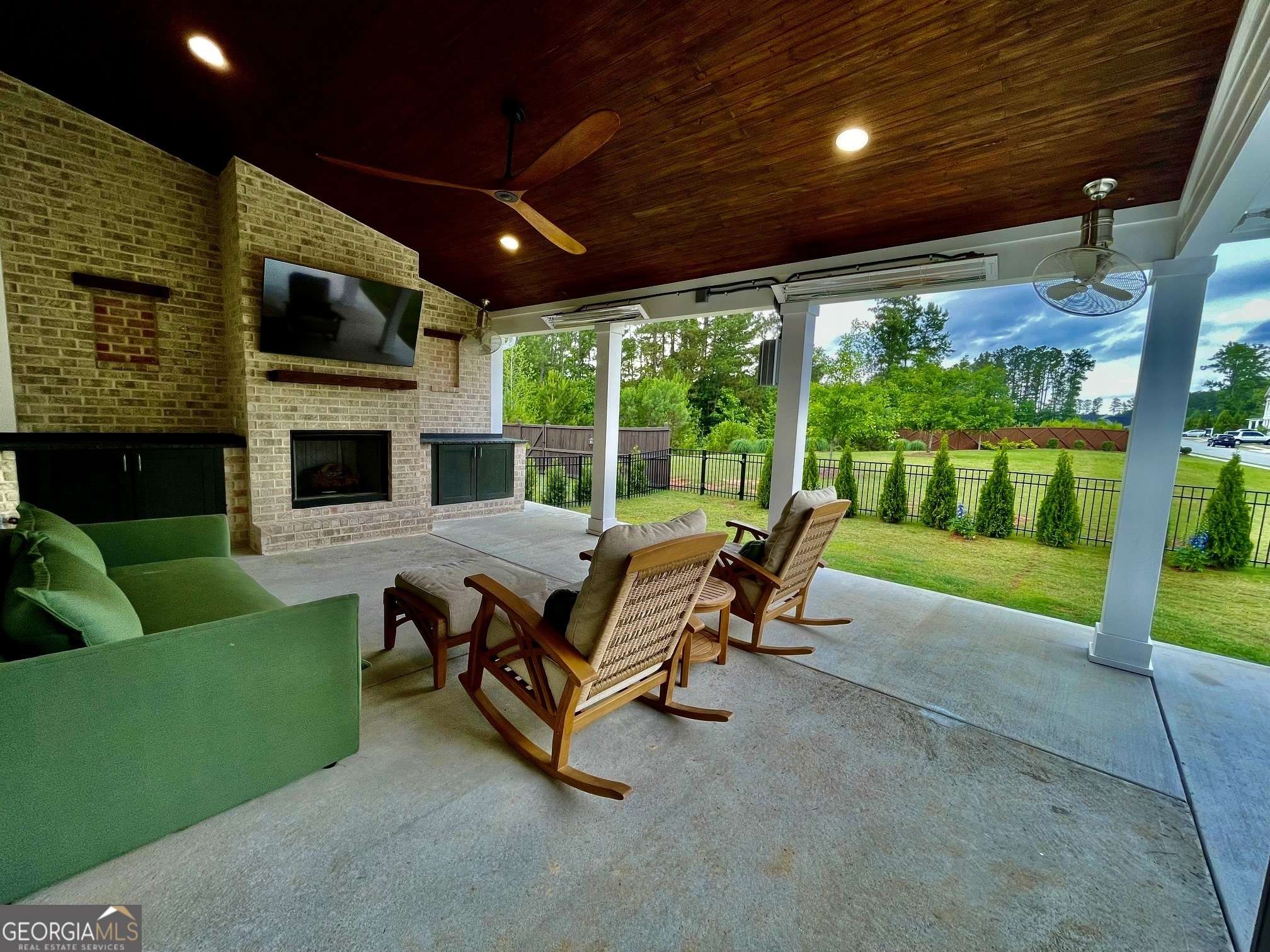 Peachtree City, GA 30269,247 Widener WAY