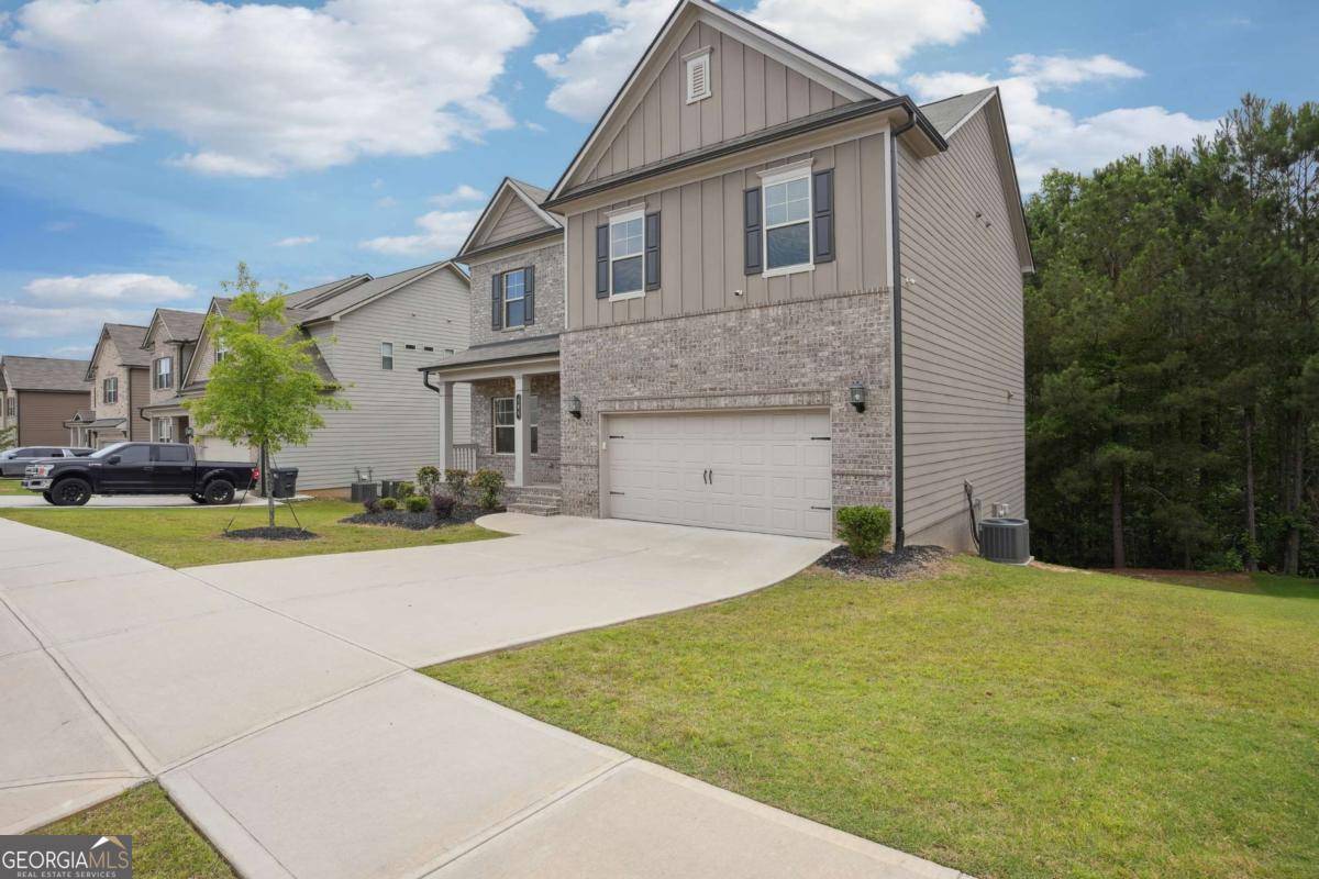 Loganville, GA 30052,106 Logan Pass DR