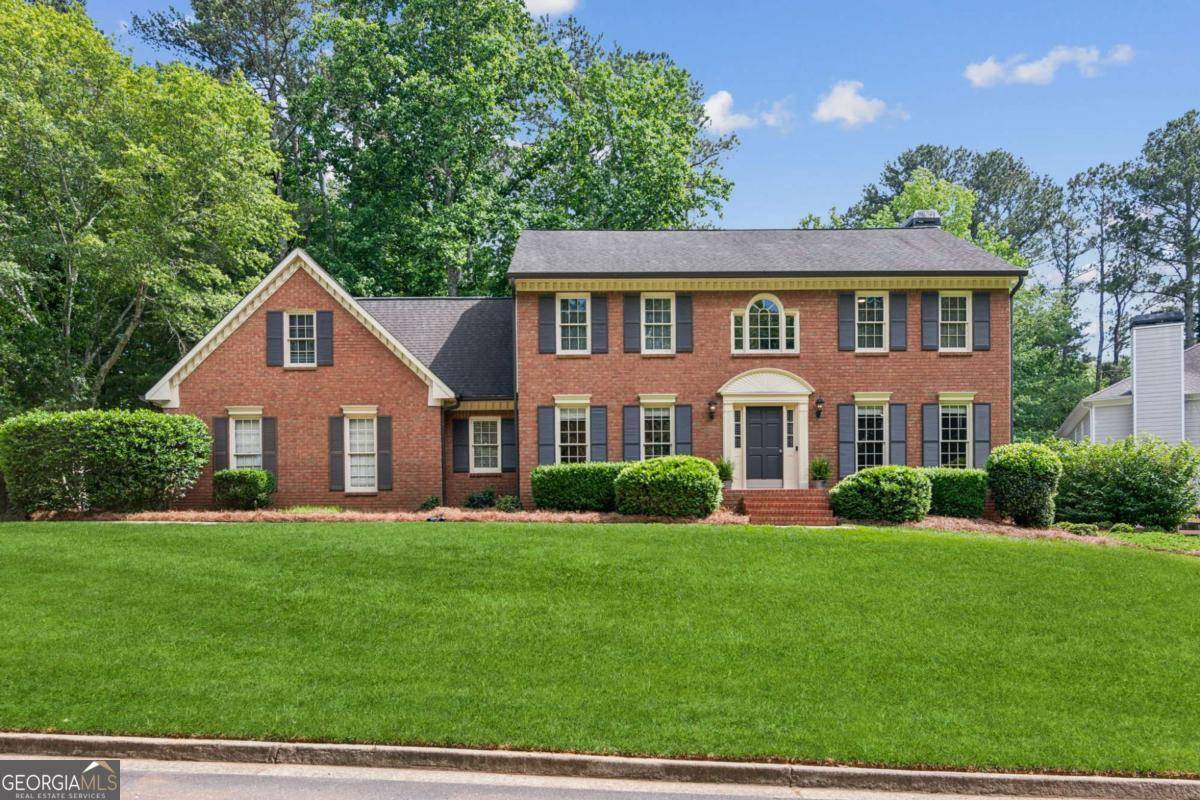 Alpharetta, GA 30005,6165 Pin Oak LN
