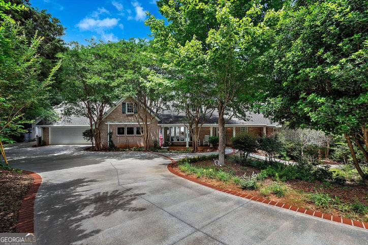 Lavonia, GA 30553,575 Cedar ST