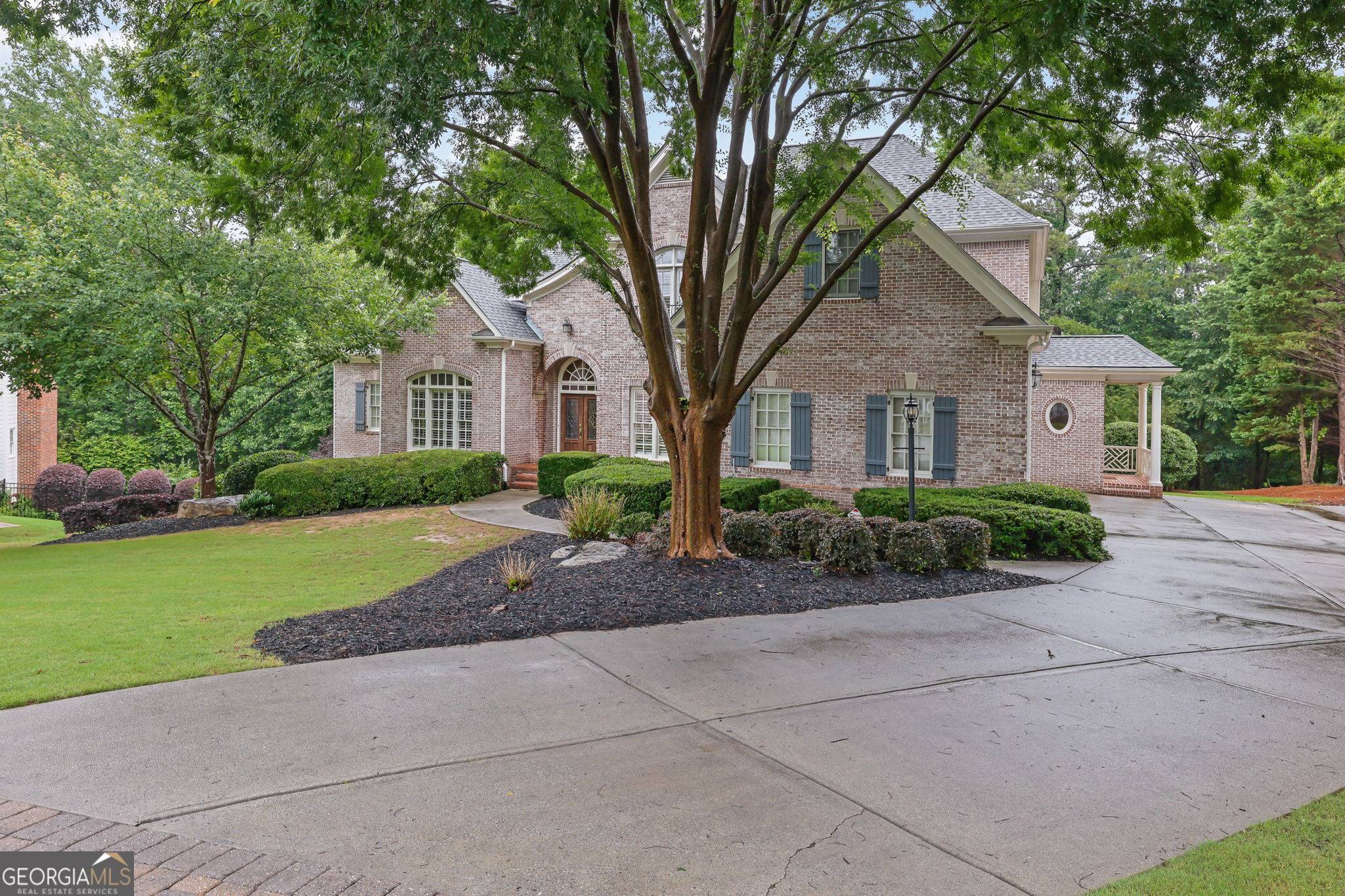 Roswell, GA 30075,415 WINN PARK CT