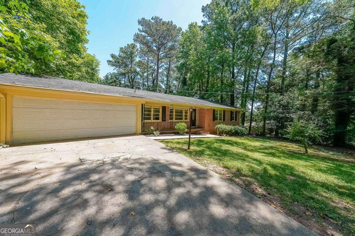 Tucker, GA 30084,213 Linda DR