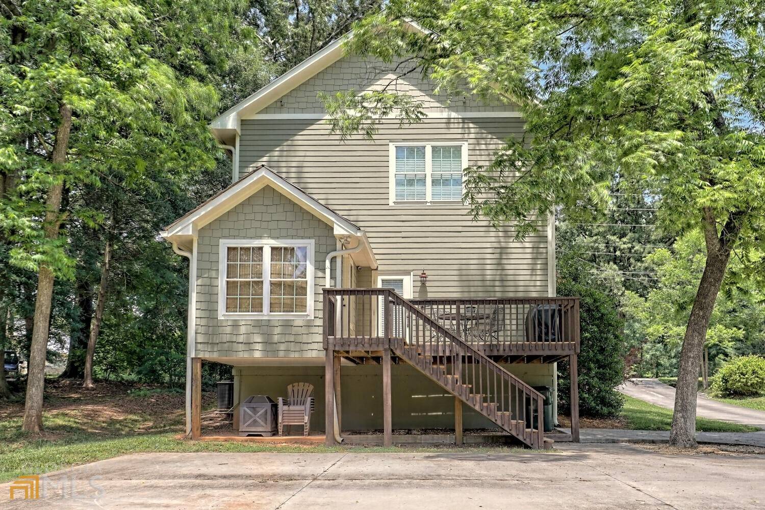 Clarkesville, GA 30523,643 Washington ST