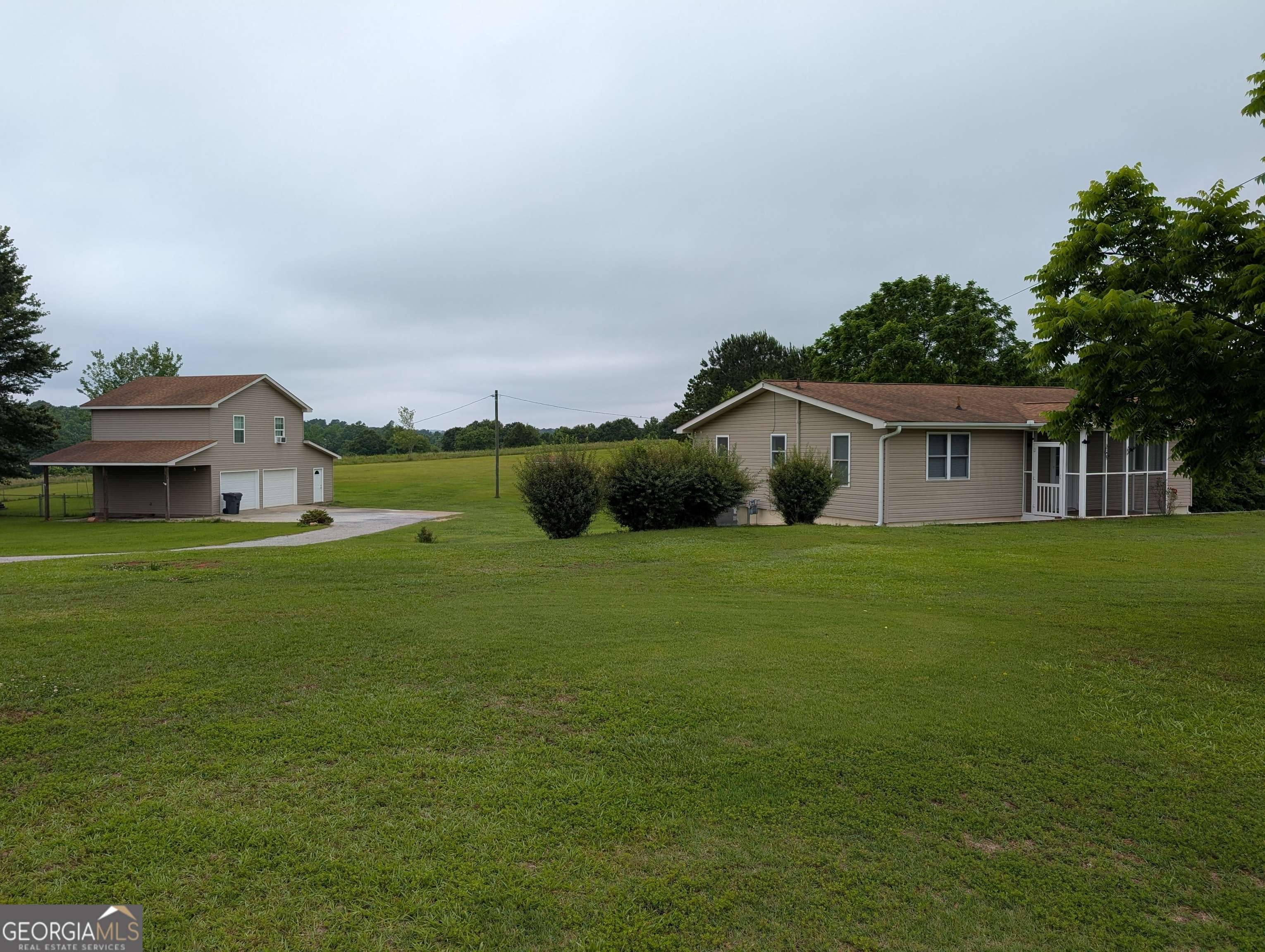 Barnesville, GA 30204,394 Grove ST