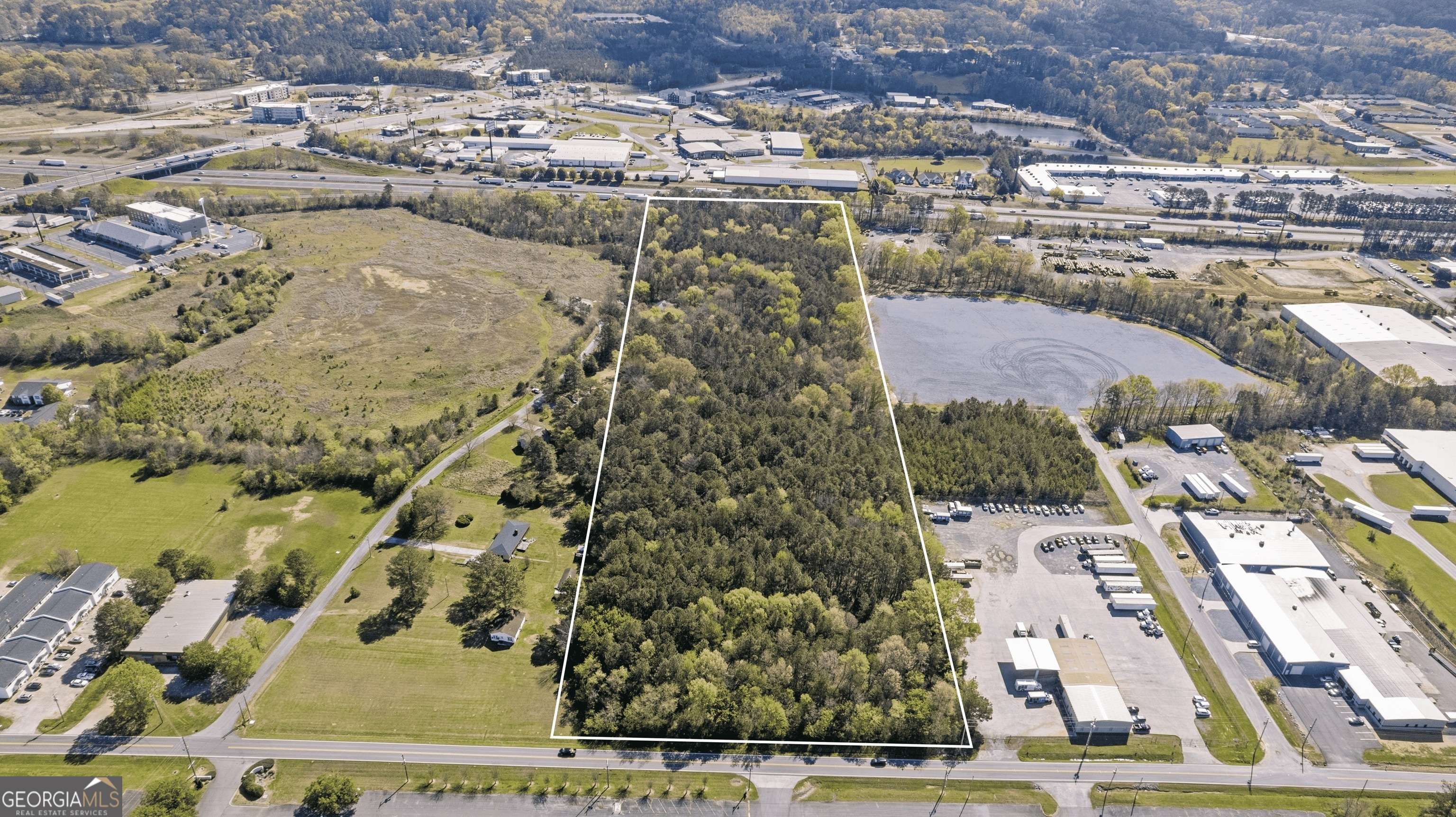 Calhoun, GA 30701,220 Porch Loop