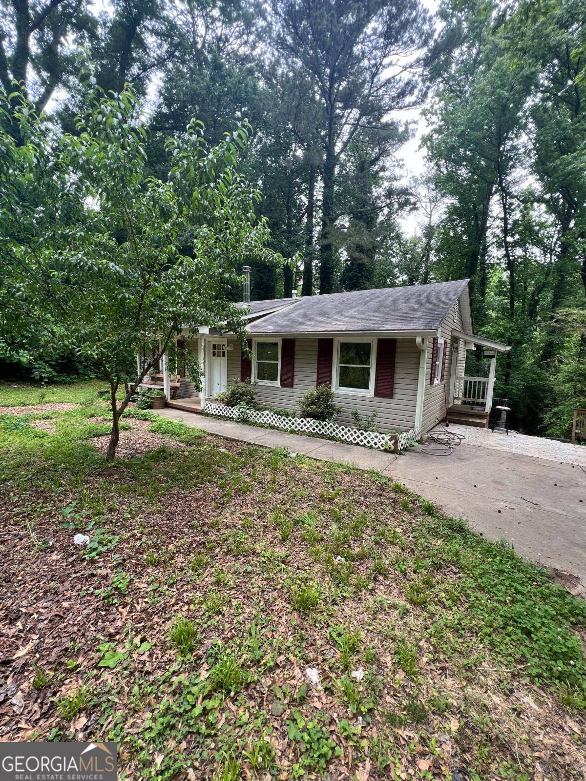 Atlanta, GA 30360,2708 Beacon DR