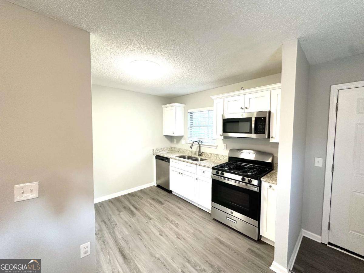 Douglasville, GA 30135,3170 W Point CIR