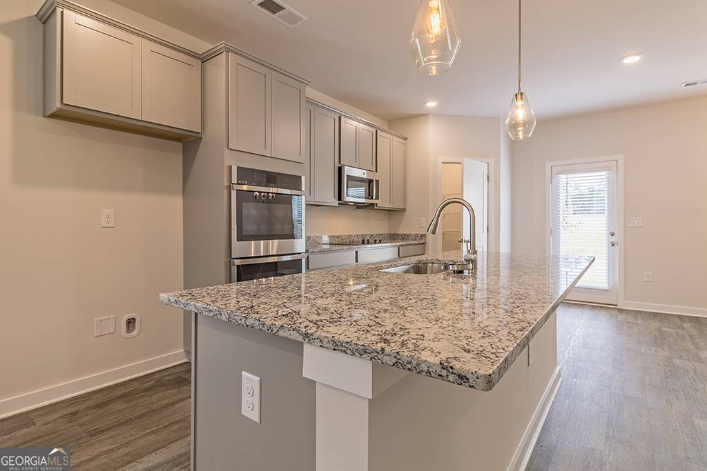 Jackson, GA 30233,132 Post Oak Dr ST
