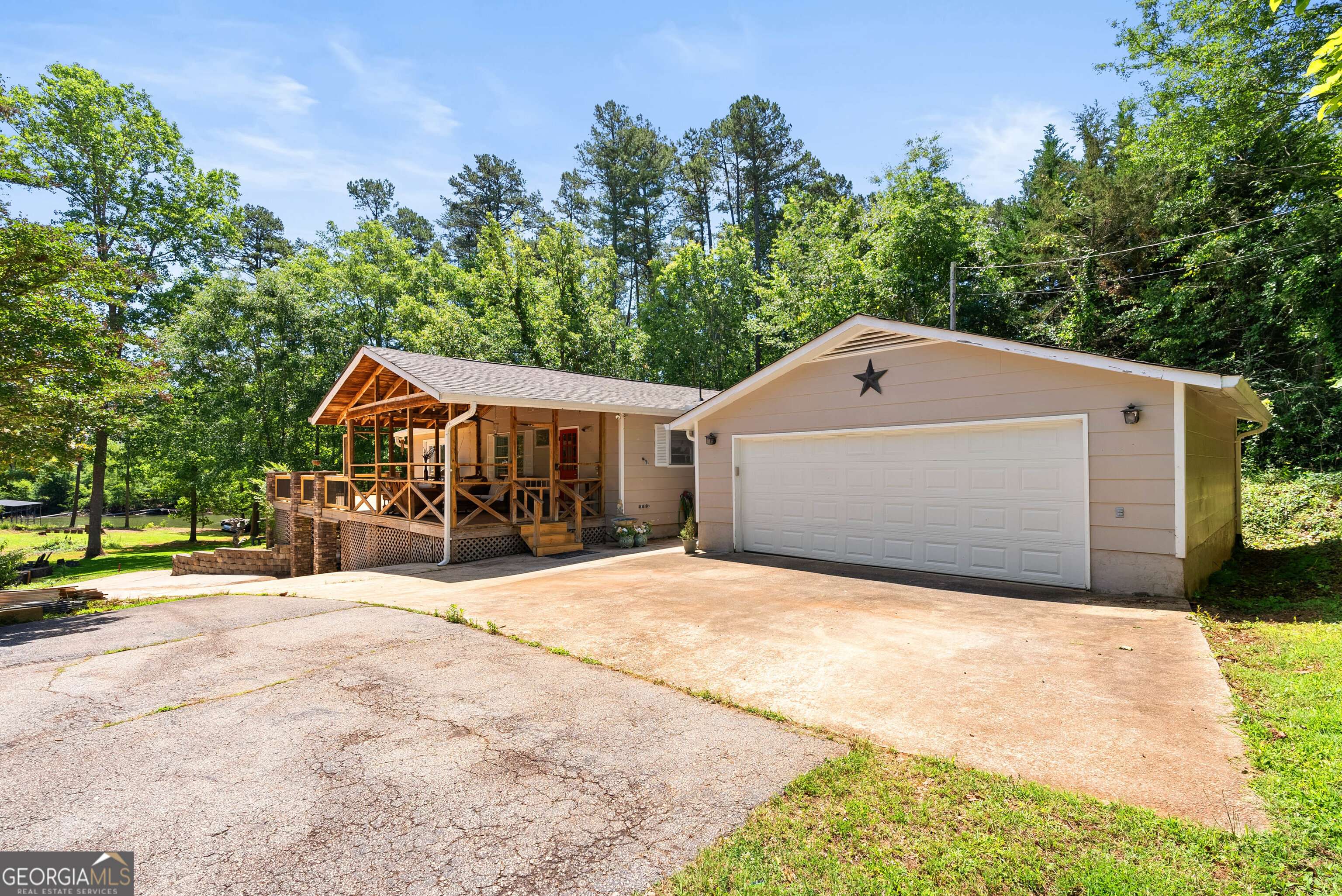 Martin, GA 30557,104 Overlook DR