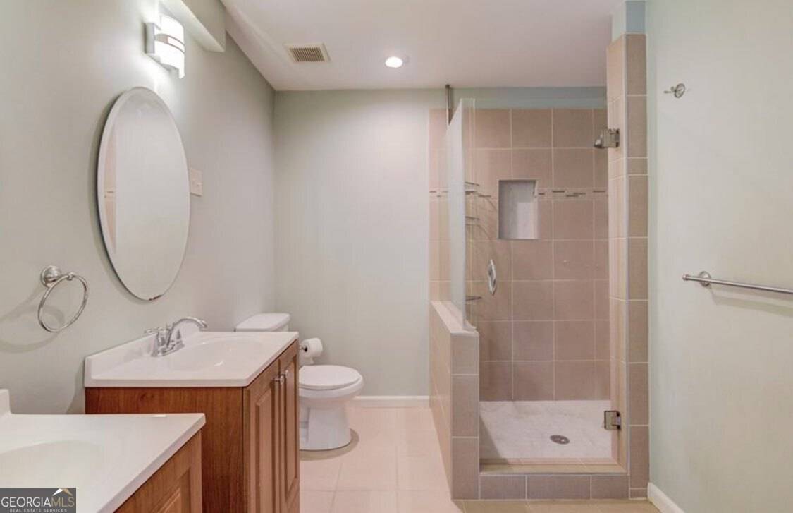 Lawrenceville, GA 30044,1144 Country CT