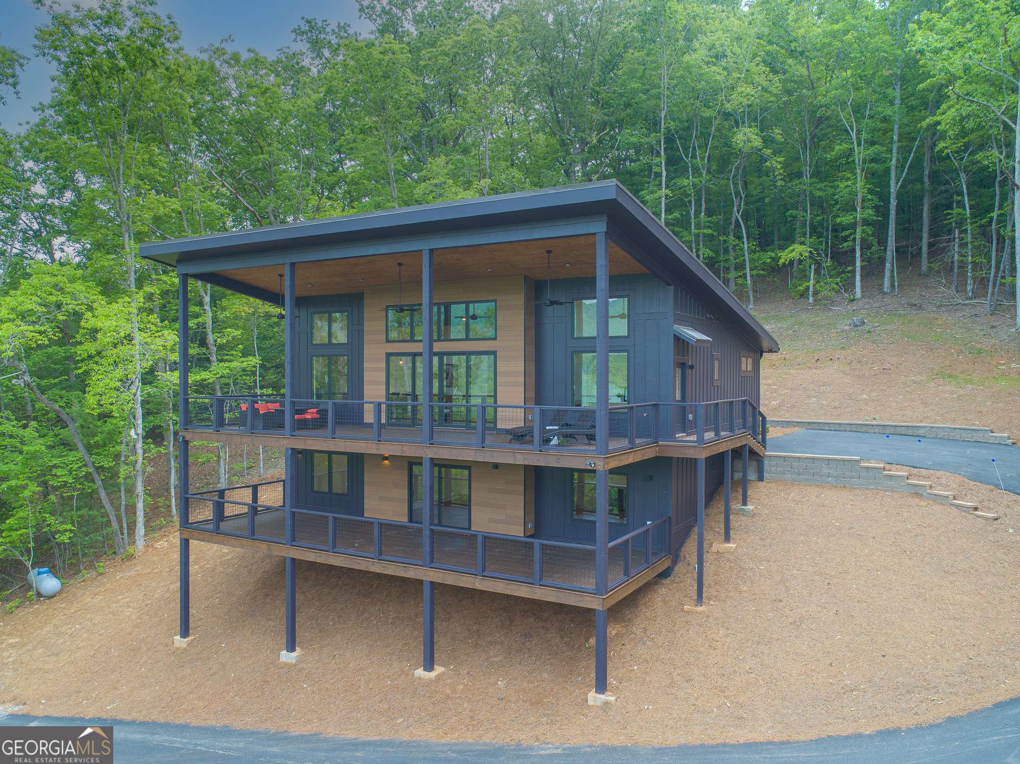 Hiawassee, GA 30546,146 Mill Ridge RD