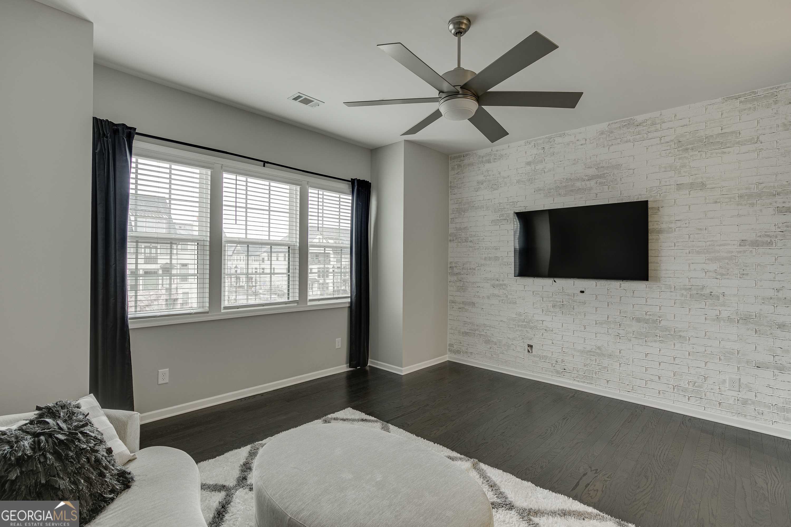 Atlanta, GA 30339,3905 Danube LN #218