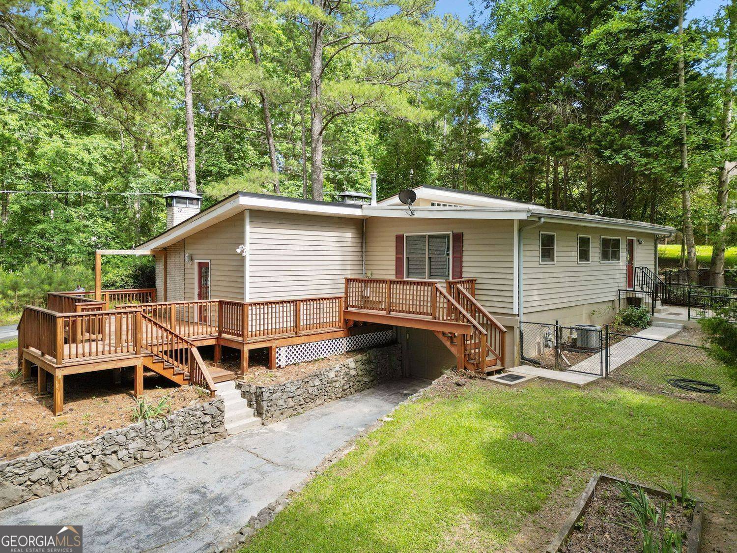 Woodstock, GA 30189,609 Redwood Drive DR