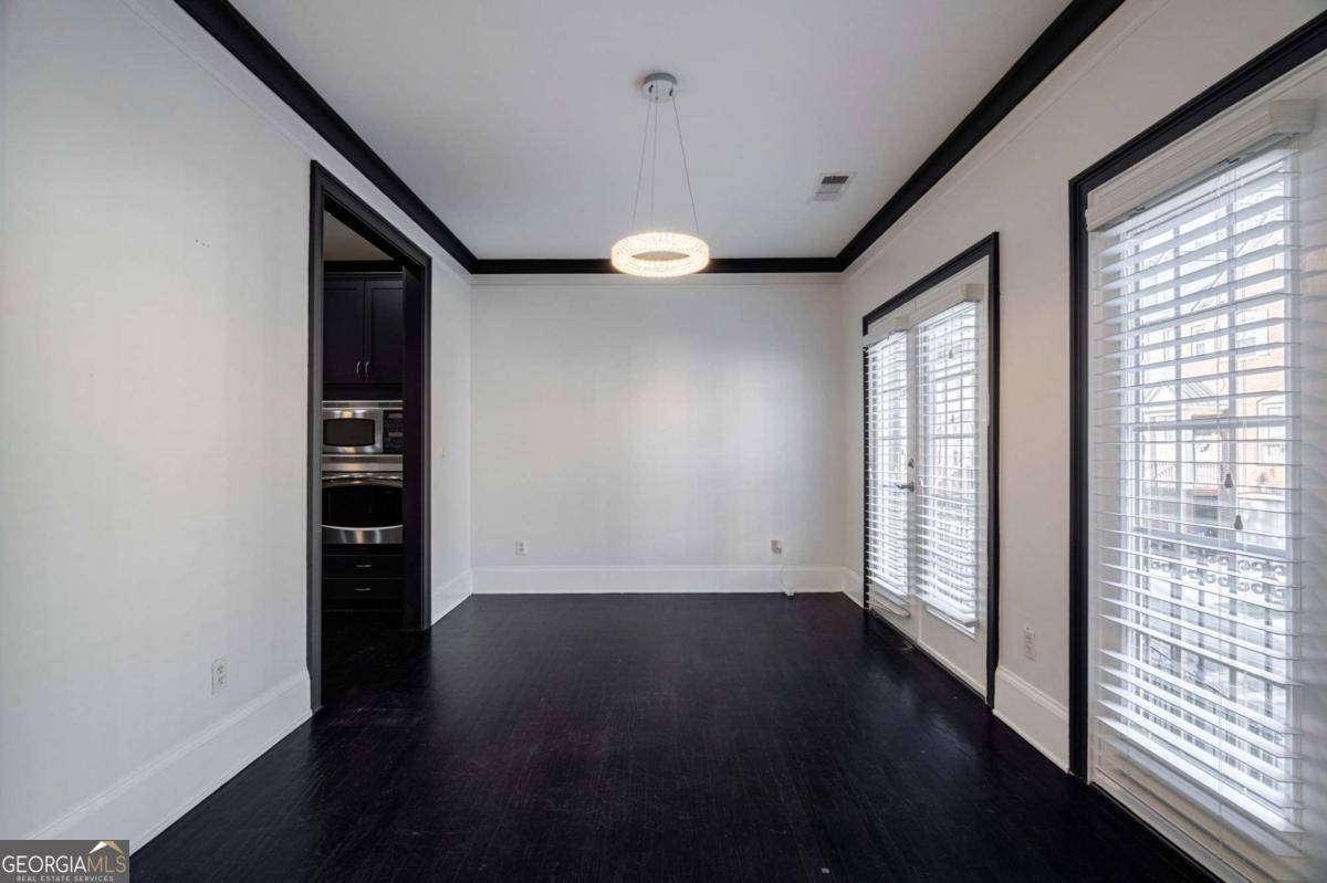 Atlanta, GA 30319,2767 Durham DR NE