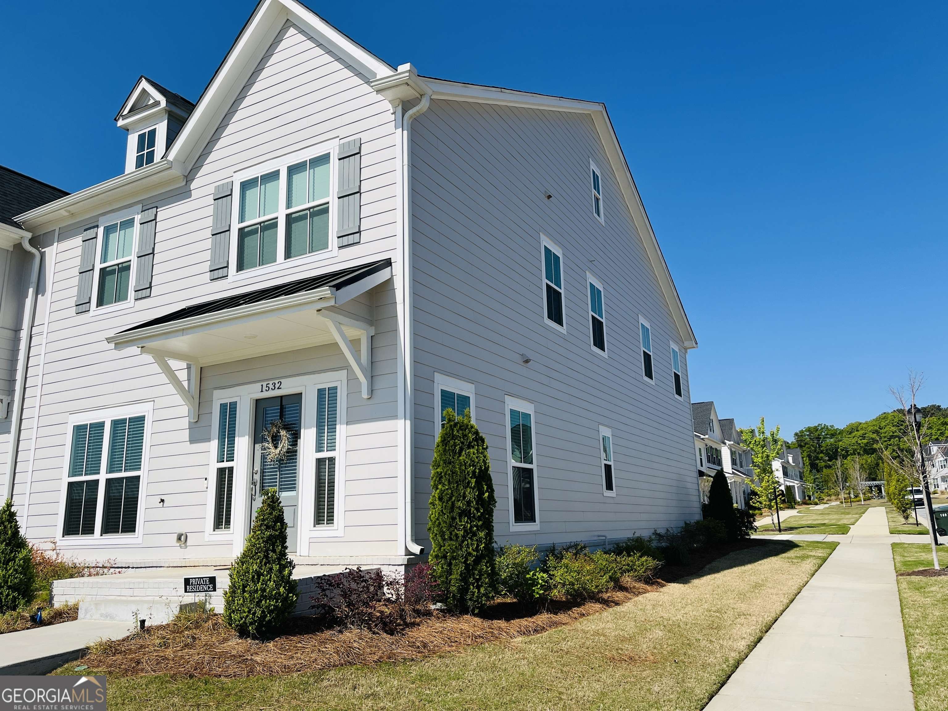 Conyers, GA 30094,1532 Henry ST