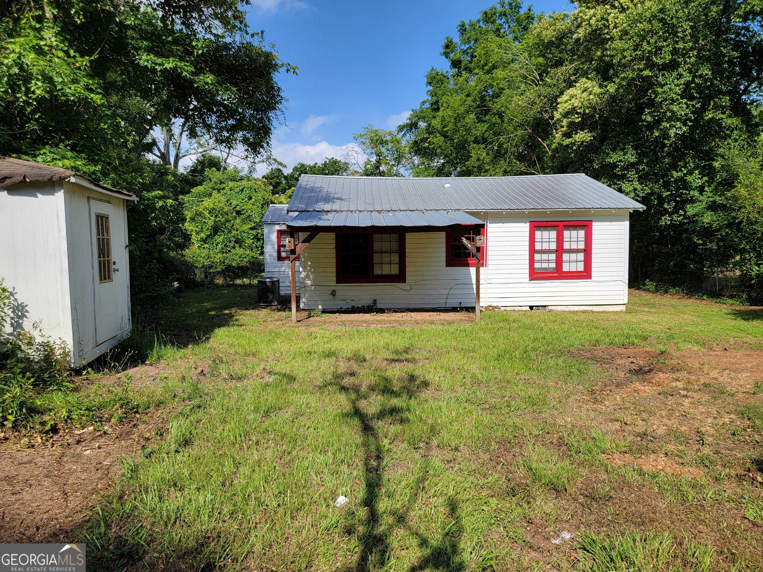 Milledgeville, GA 31061,810 Jackson ST