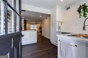 Atlanta, GA 30342,4282 Roswell RD NE #G1