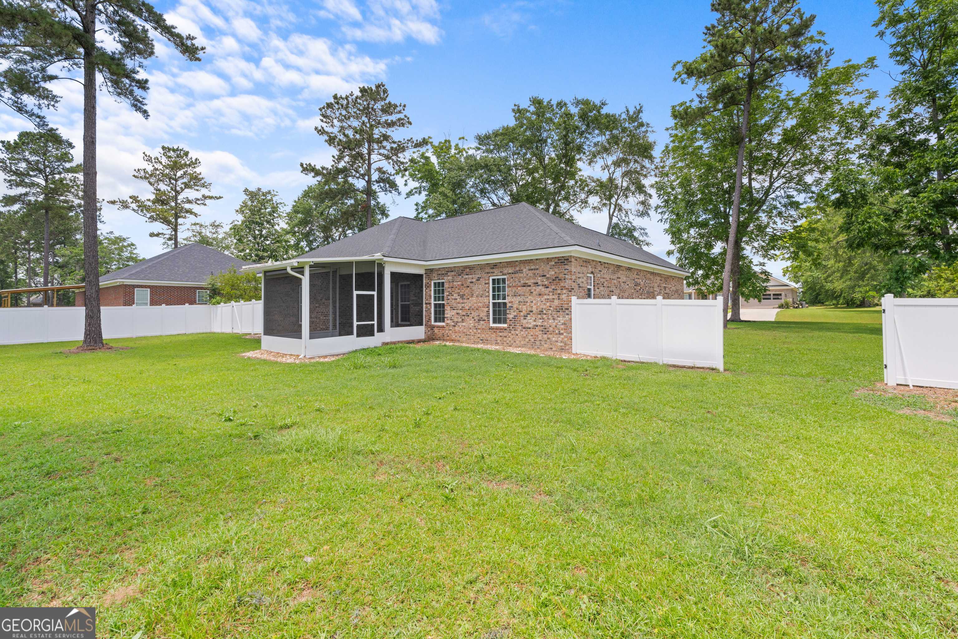 Statesboro, GA 30458,204 Dewpoint DR