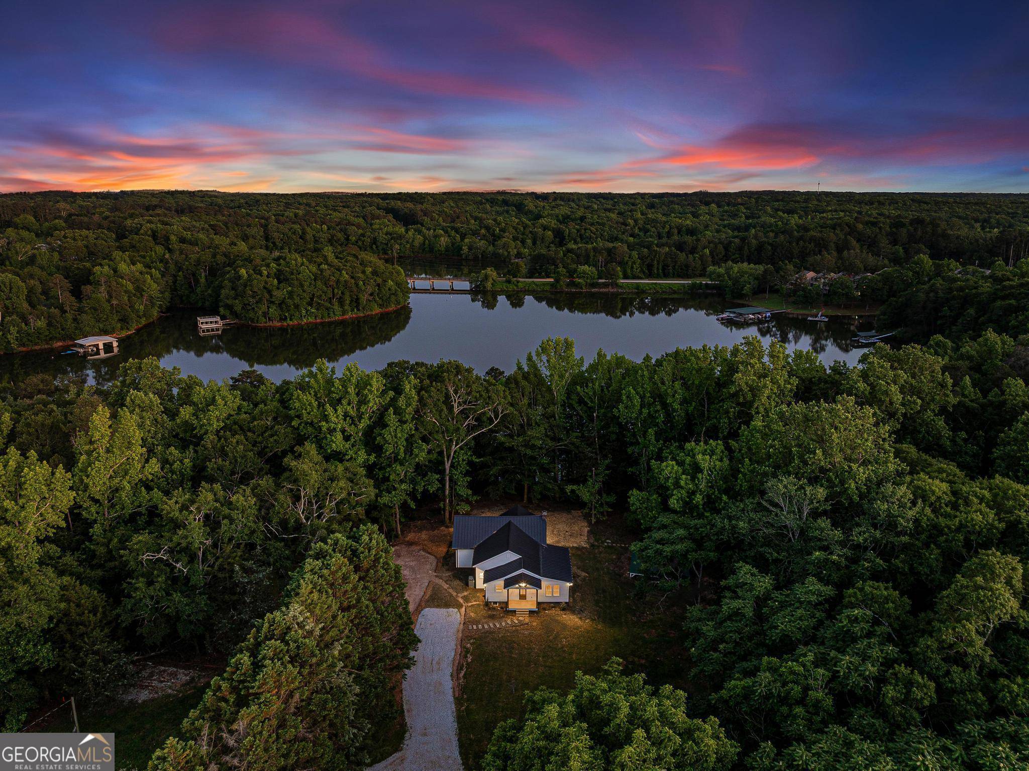 Hartwell, GA 30643,182 Cherry Rose LN