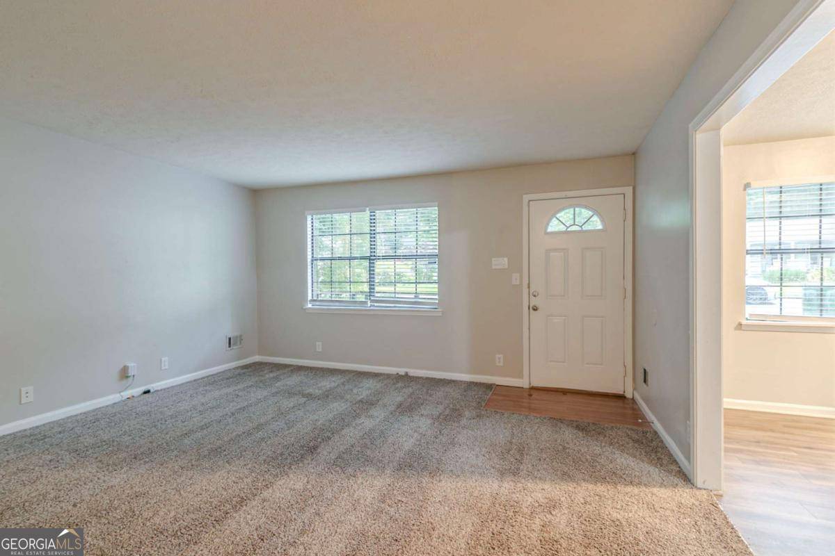 Stone Mountain, GA 30088,2045 Scarbrough DR