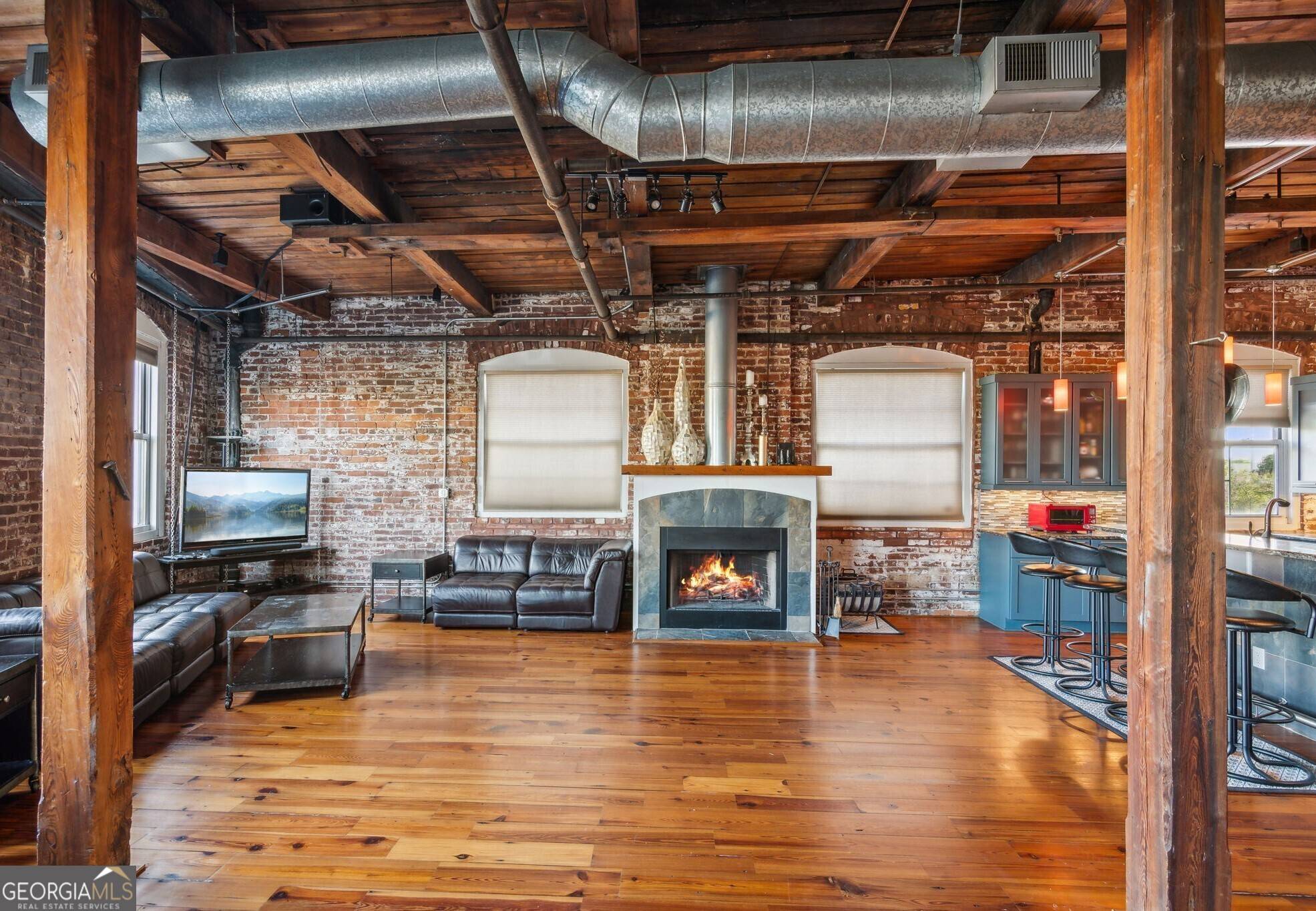 Atlanta, GA 30313,490 Marietta ST NW #307