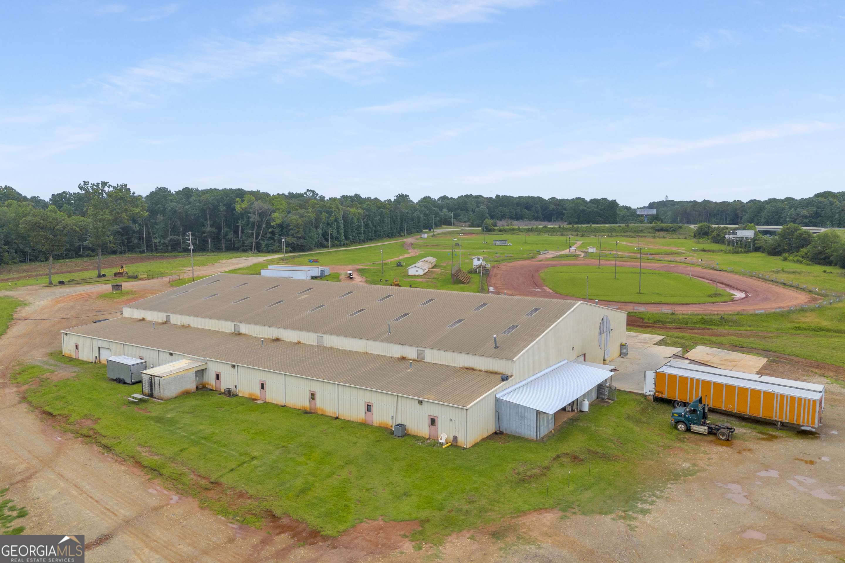 Carnesville, GA 30521,252 Komplex DR