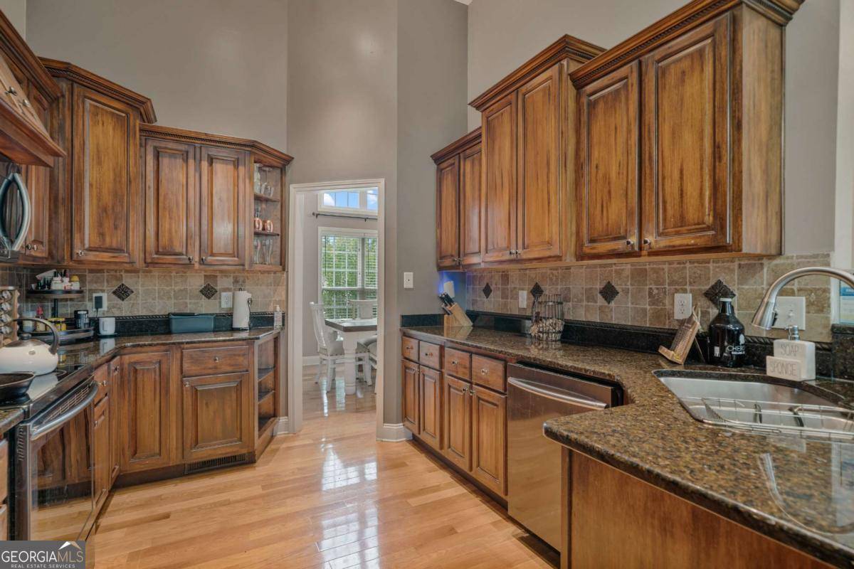 Calhoun, GA 30701,166 Woodford WAY SE