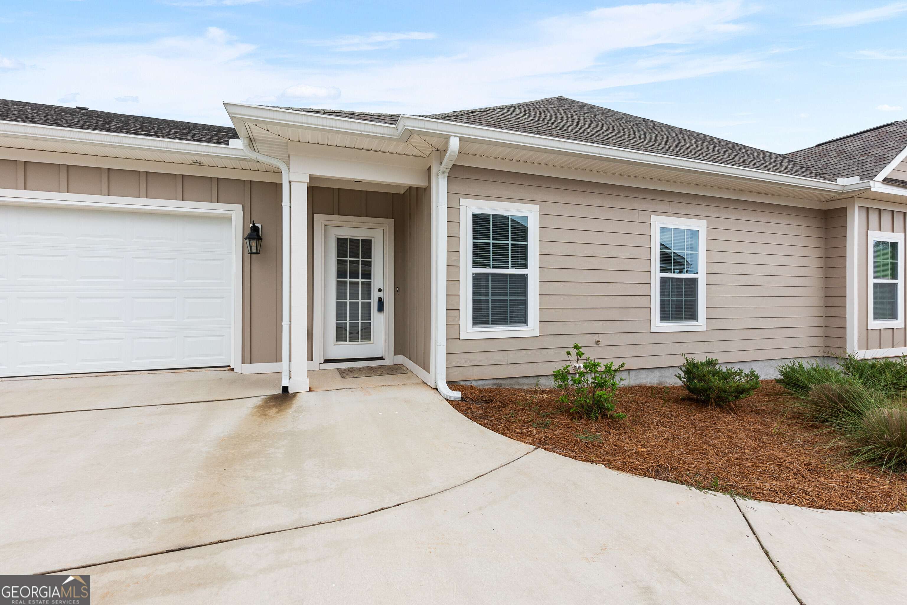 Warner Robins, GA 31088,488 Nandina CT