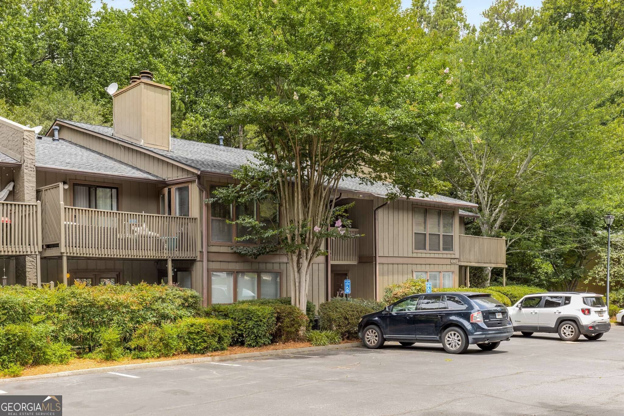 Atlanta, GA 30338,1017 Dunbar DR