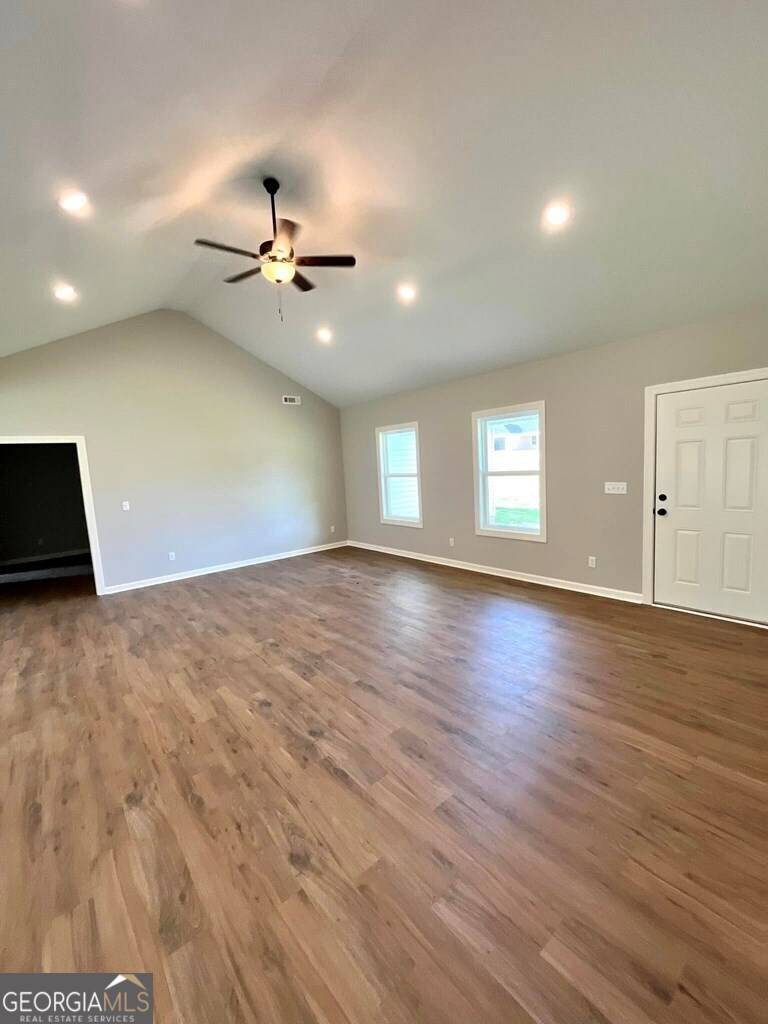 Dexter, GA 31019,122 Lord Hatcher DR