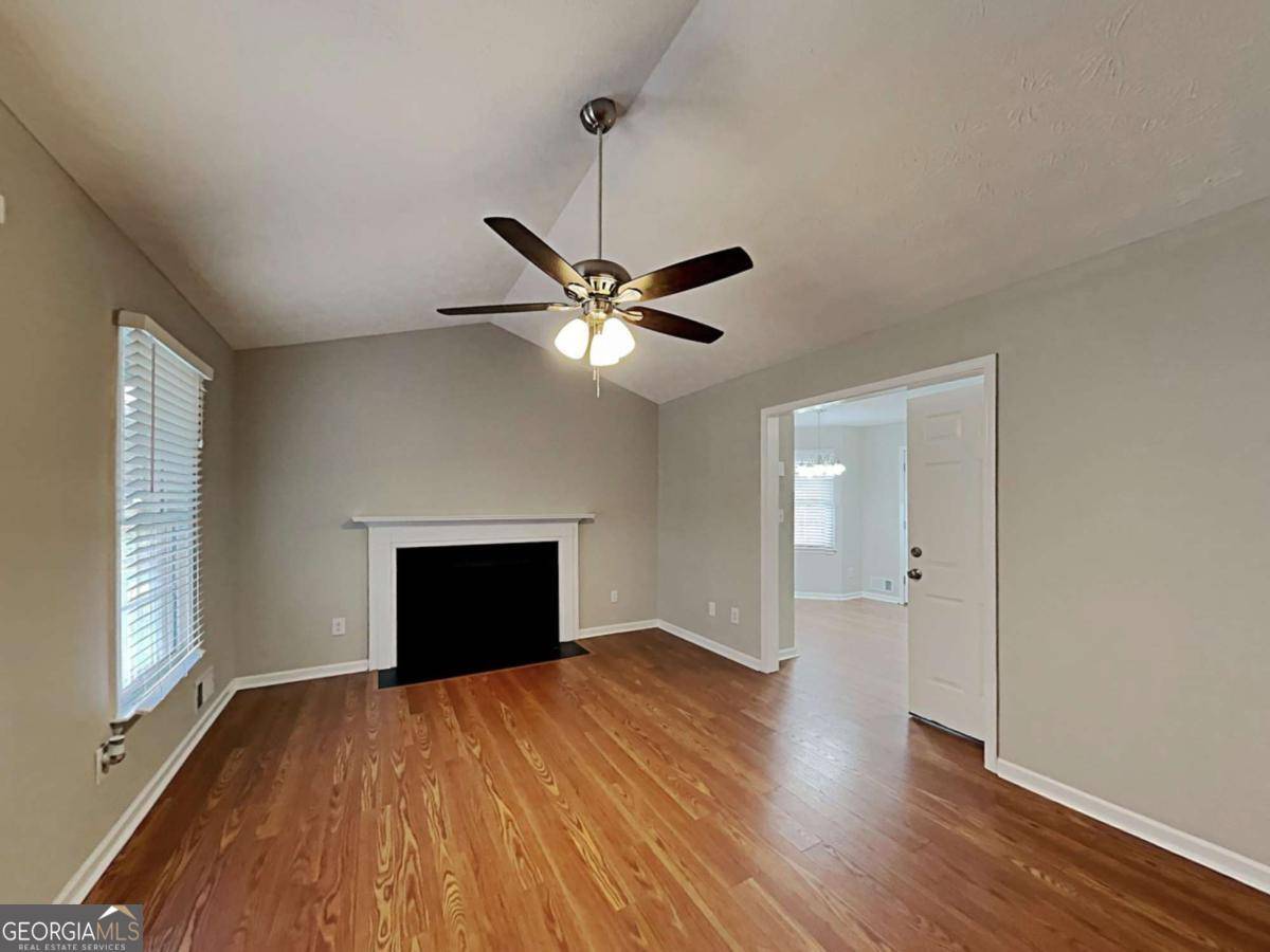 Douglasville, GA 30134,383 Robin Hood DR