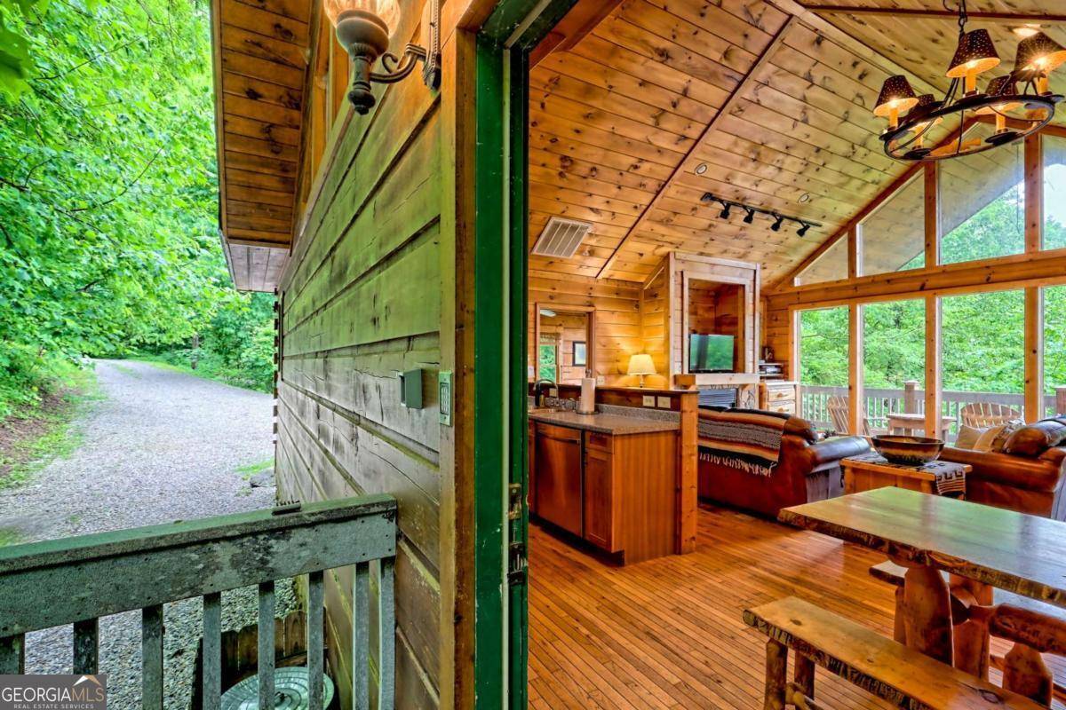Bryson City, NC 28713,481 Georgianna LN