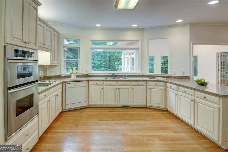 Peachtree Corners, GA 30092,5404 Chaversham