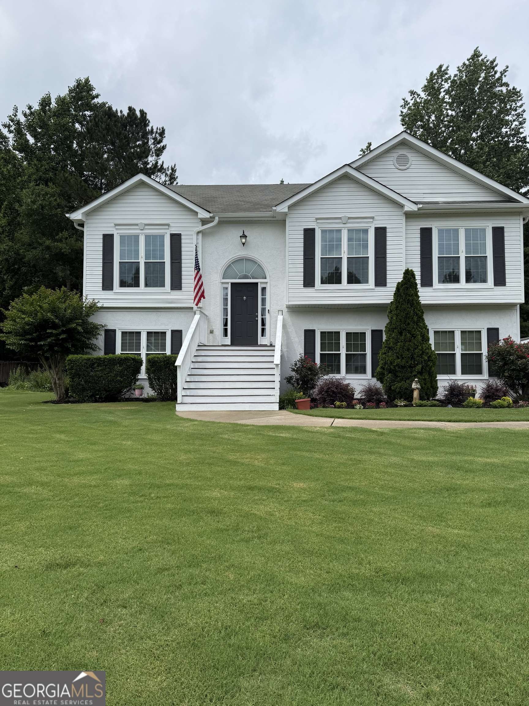 Newnan, GA 30265,60 Buck TRL