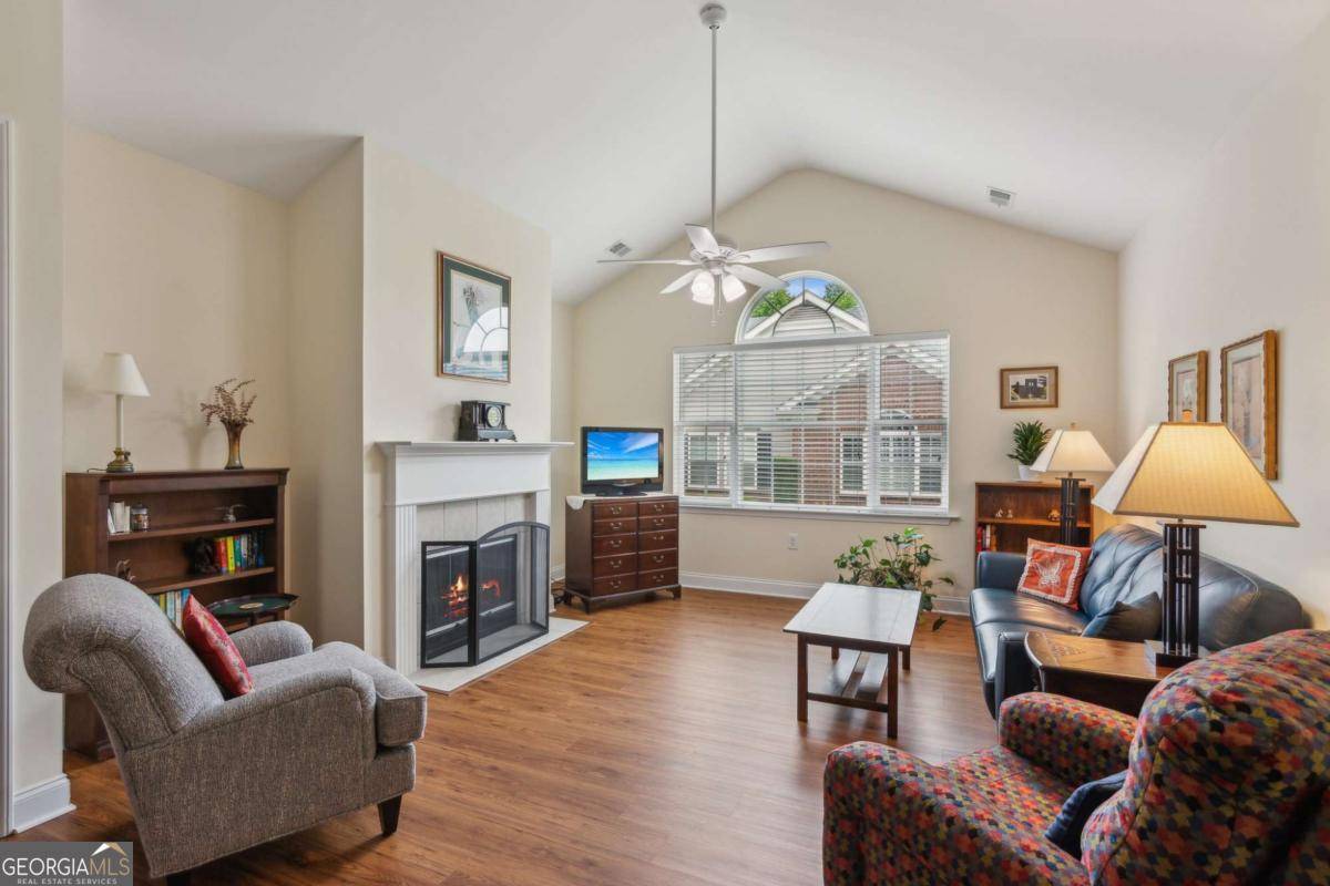 Cumming, GA 30041,2565 Grapevine CIR #103